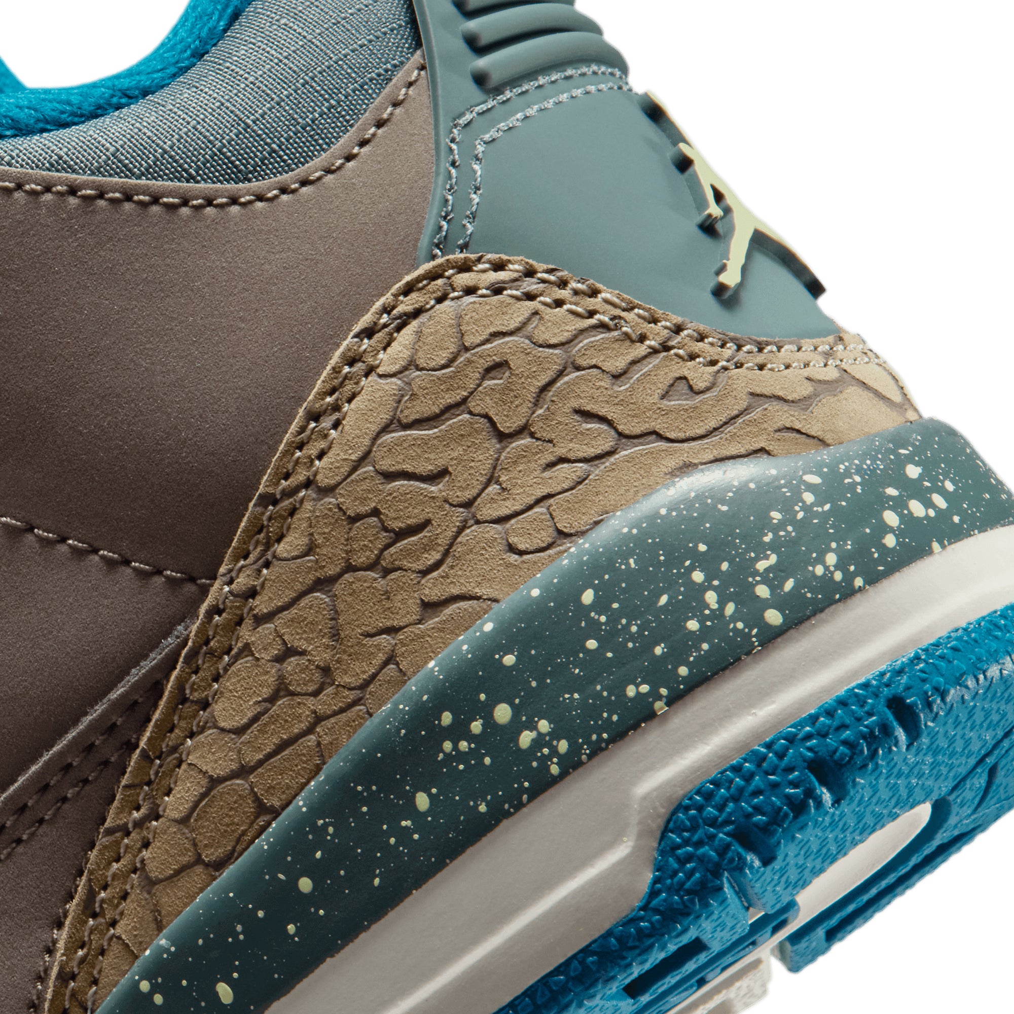 Air Jordan 3 Little Kids Retro Shoes