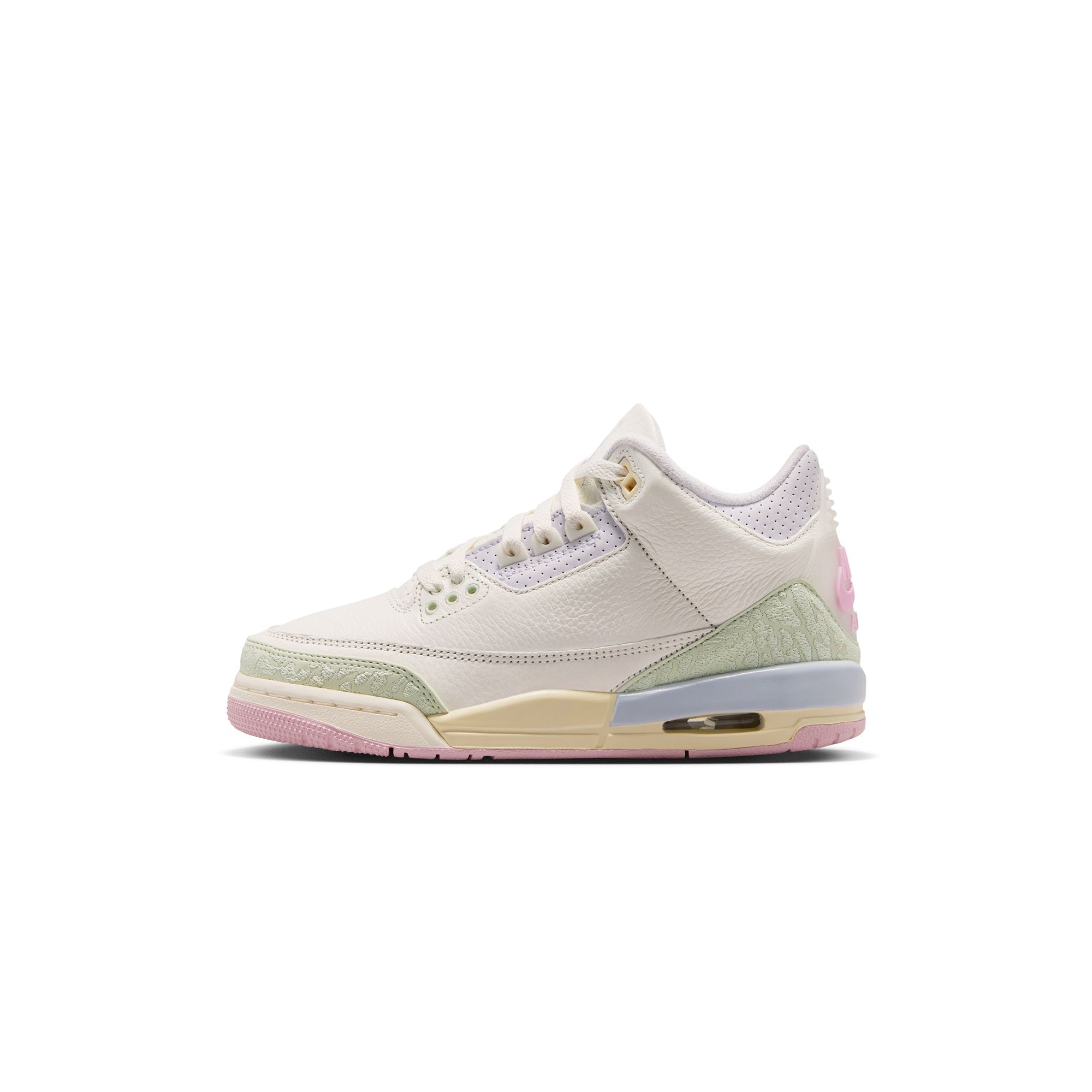 Air Jordan 3 Kids Retro OG Shoes card image