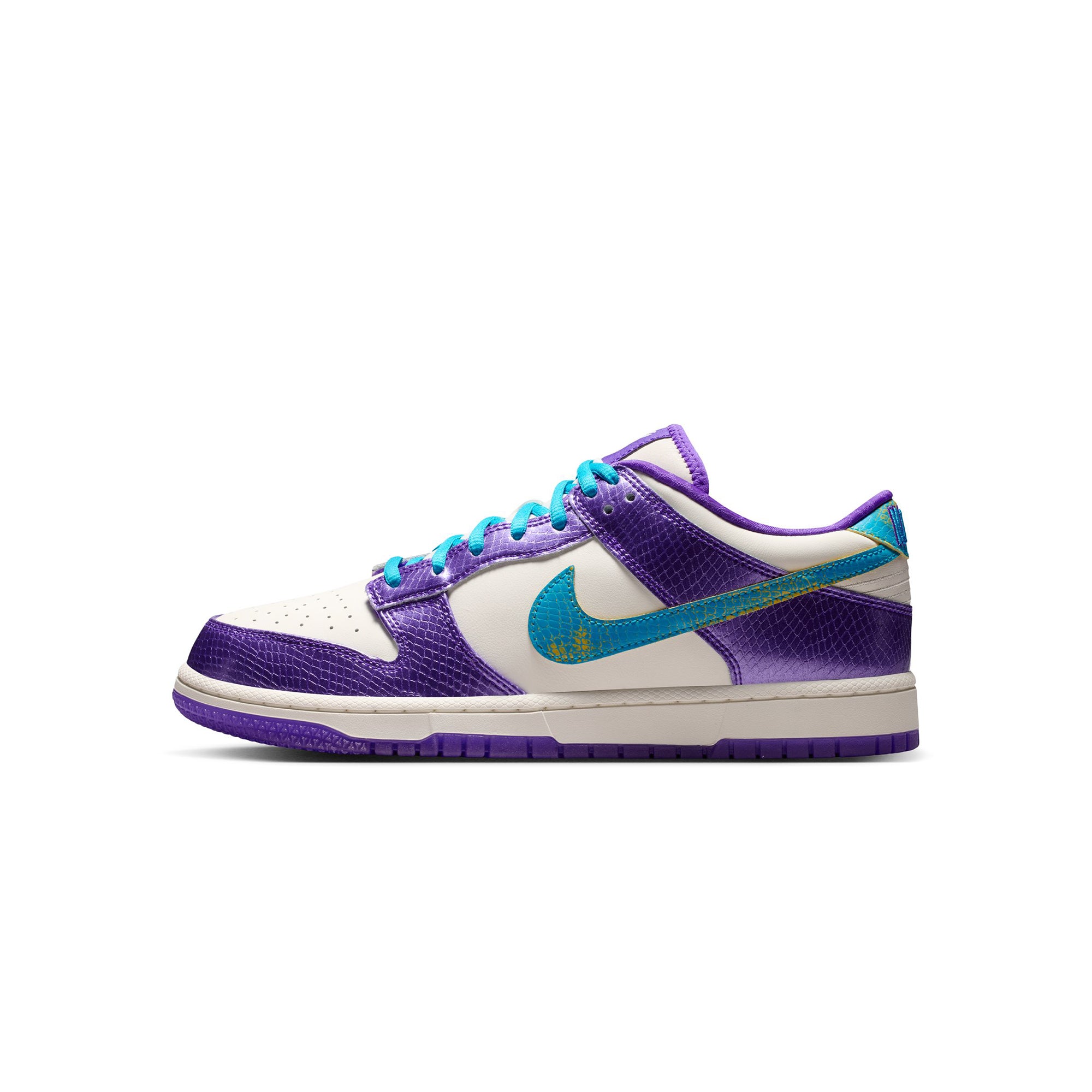 Nike Mens Dunk Low Protro “Draft Pack” Shoes
