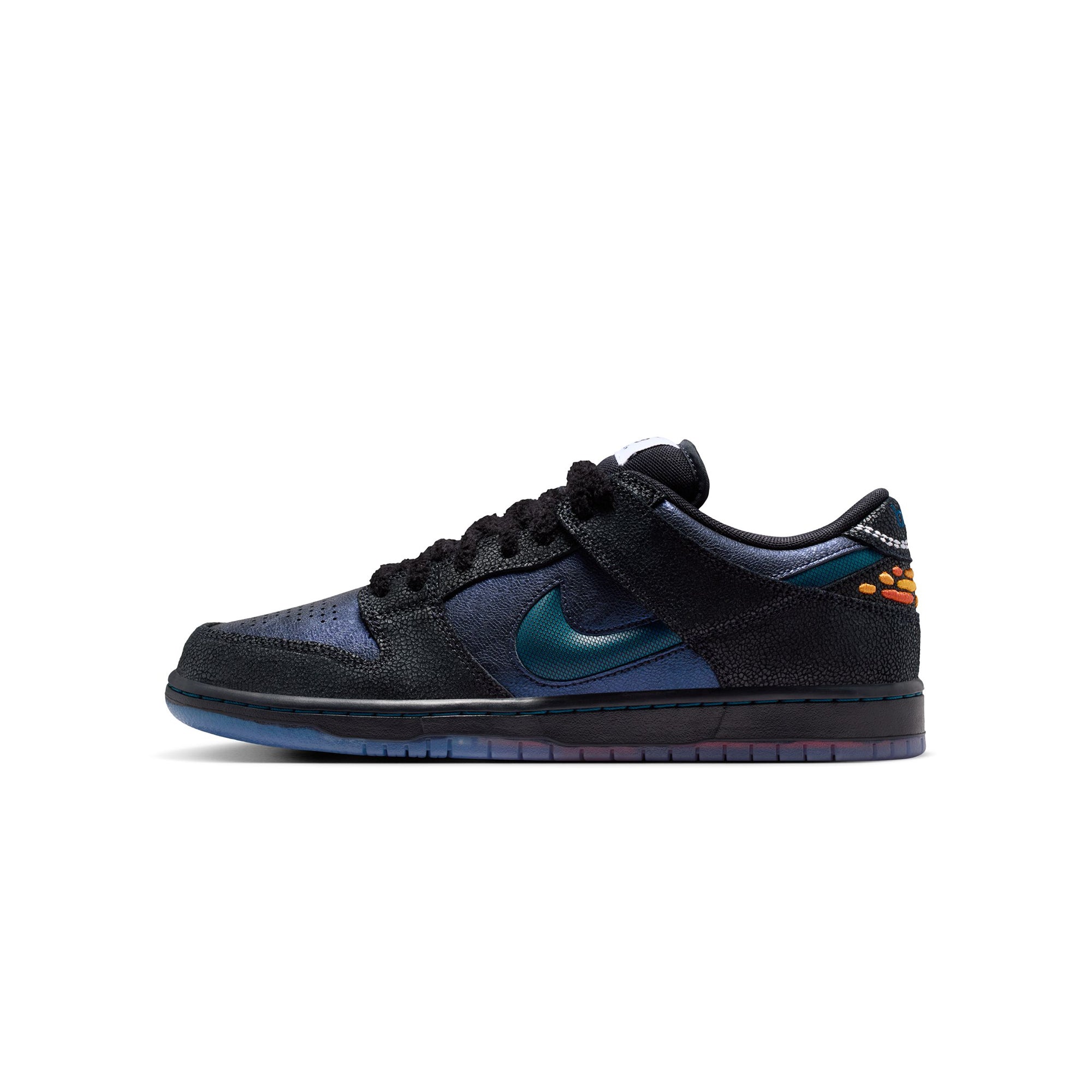 Nike SB Mens Dunk Low Pro QS BT Shoes