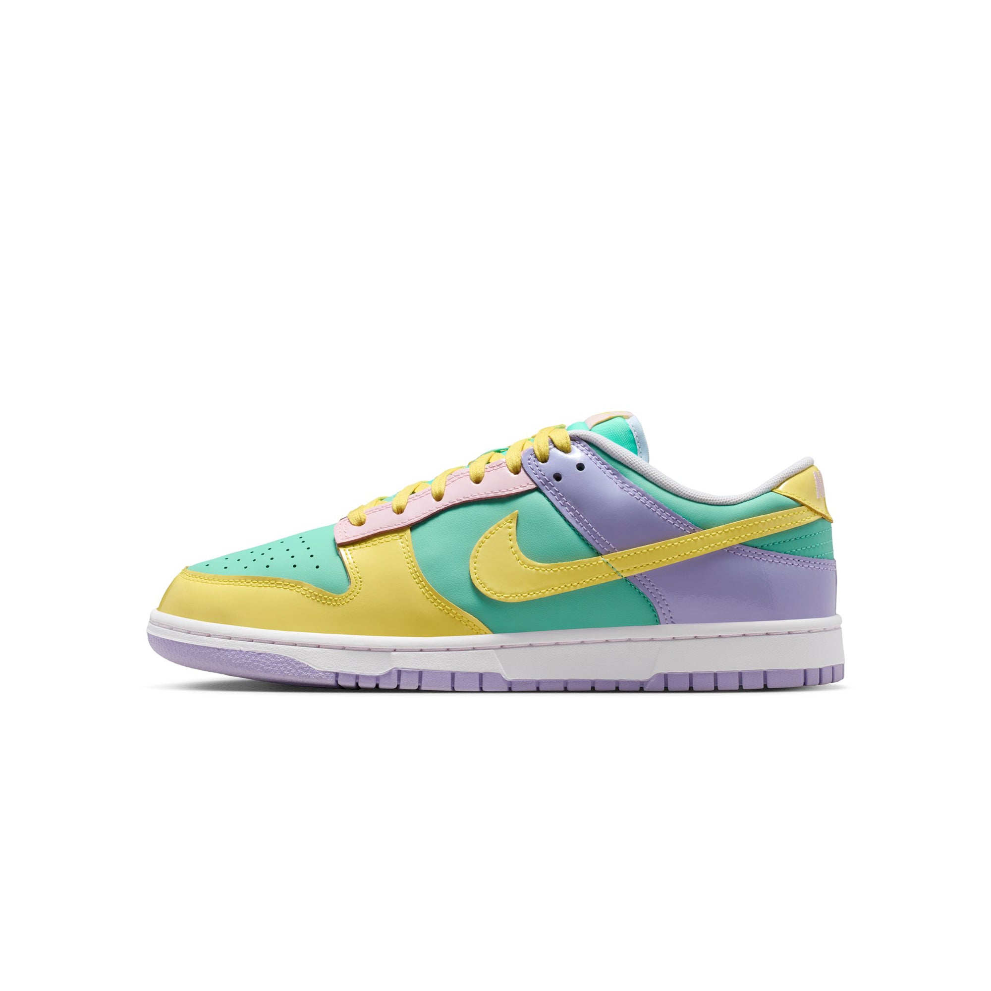 Nike Mens Dunk Low Retro Shoes card image