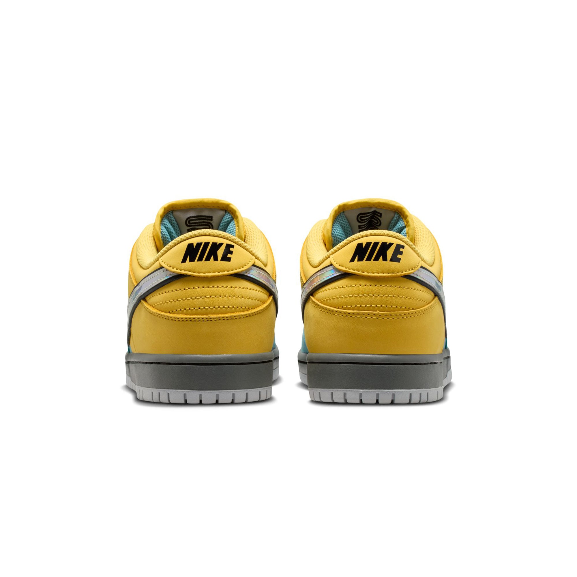 Nike SB Mens Dunk Low Pro Shoes