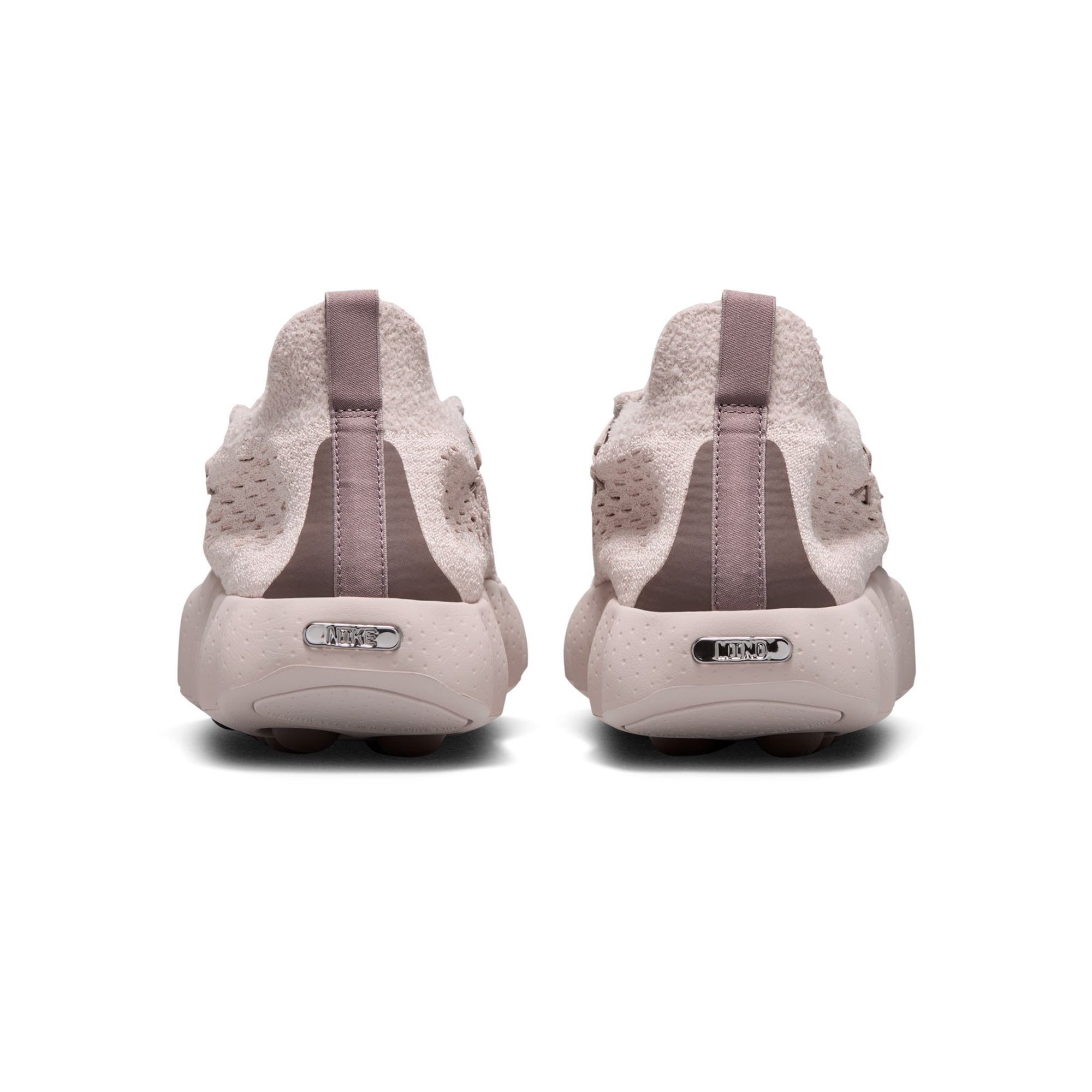 Nike Mens Mind 002 Flyknit Shoes
