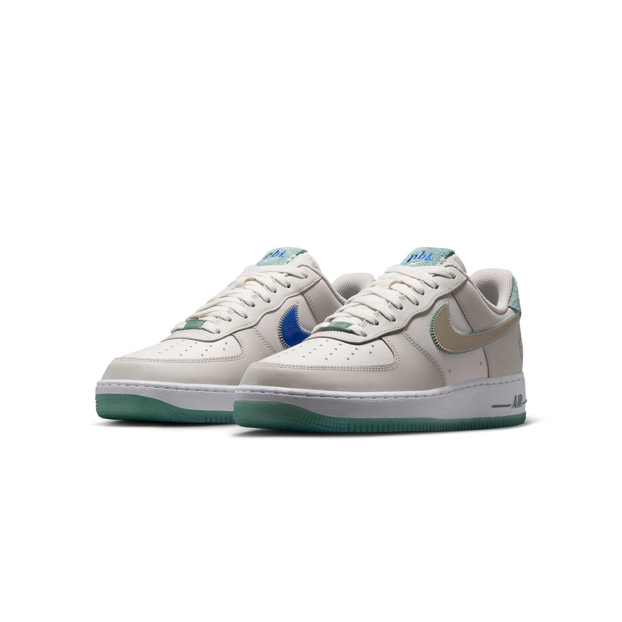 Lt Orewood Brown/metalic Gold Silk-phantom Sneakers on a white background