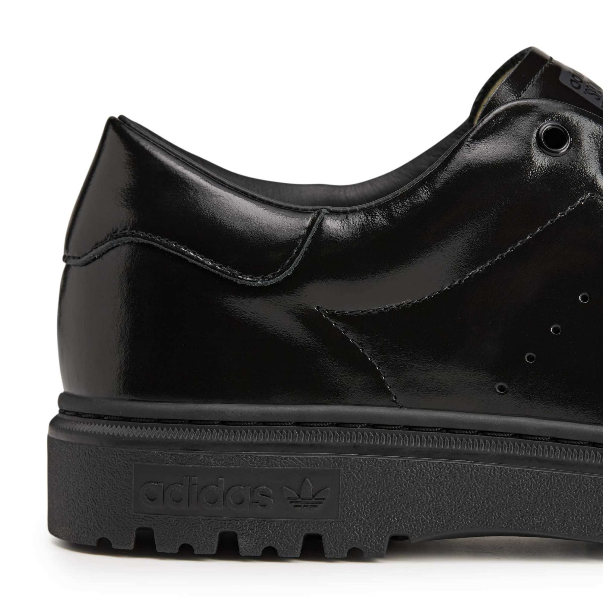 Adidas x Spongebob Mens Stan Smith Freizeit Shoes Extra Butter Adidas x Spongebob Mens Stan Smith Freizeit Shoes Extra Butter