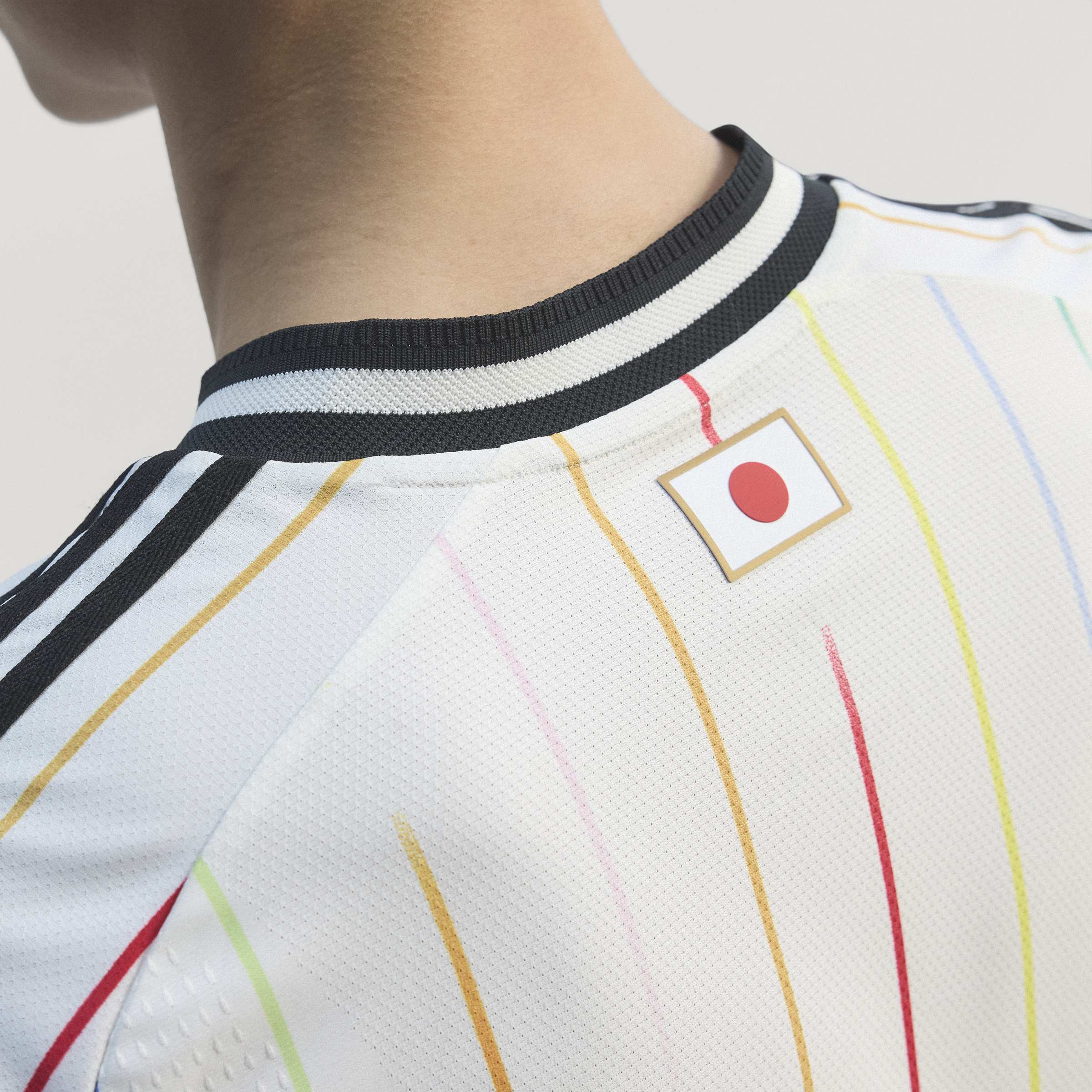Adidas Mens Japan 26 Away Authentic Jersey