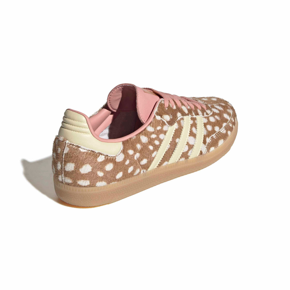 Brown Desert/ Warm Vanilla Sneakers on a white background
