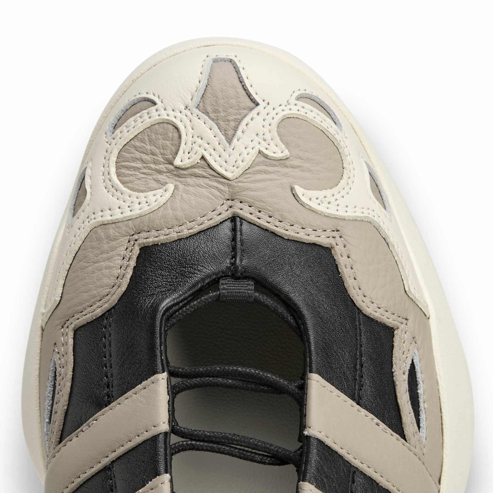 Y-3 Womens Regu Mary Jane Shoes