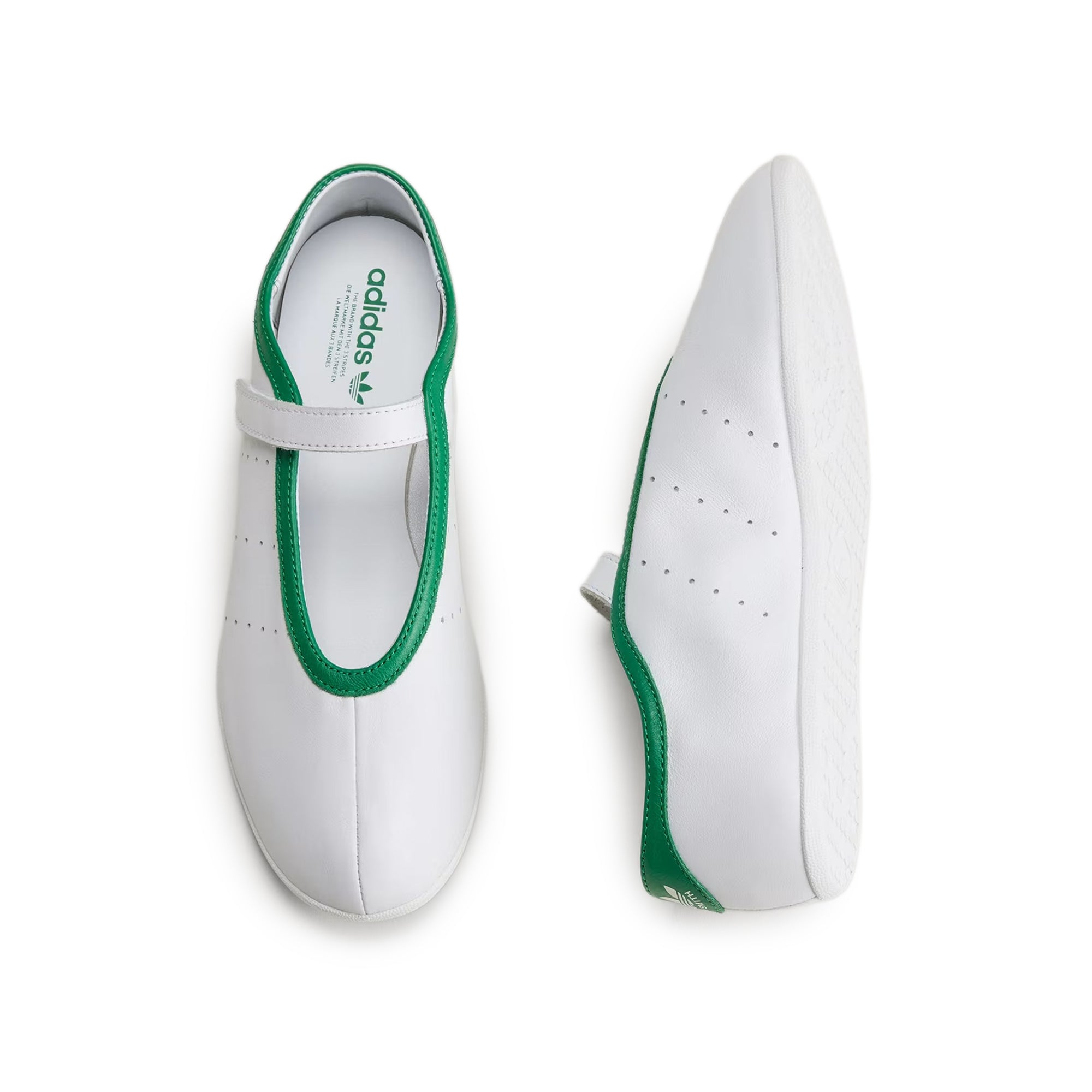 Cloud White/ Green ballet Sneakers on a white background