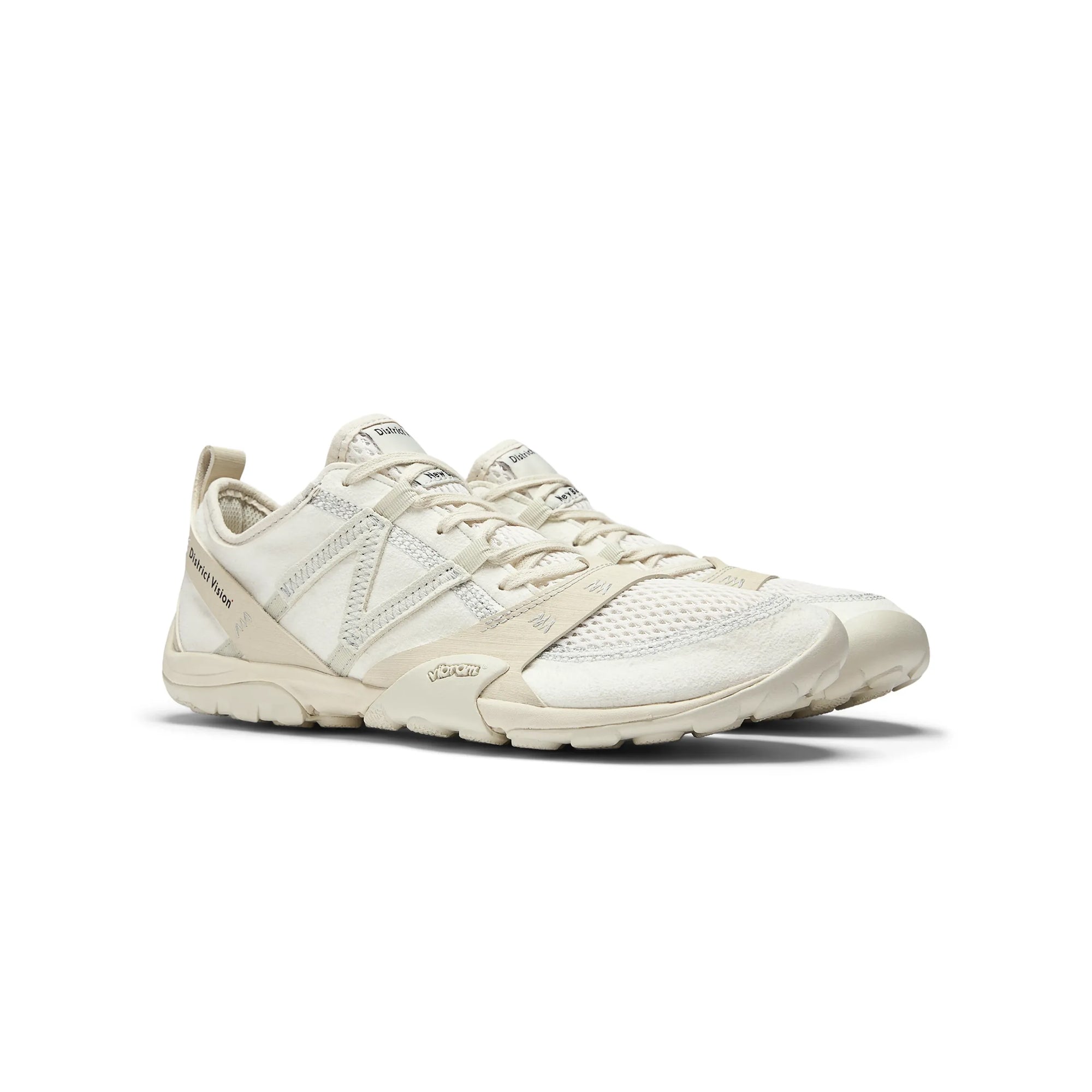 New Balance Mens MT10 Shoes