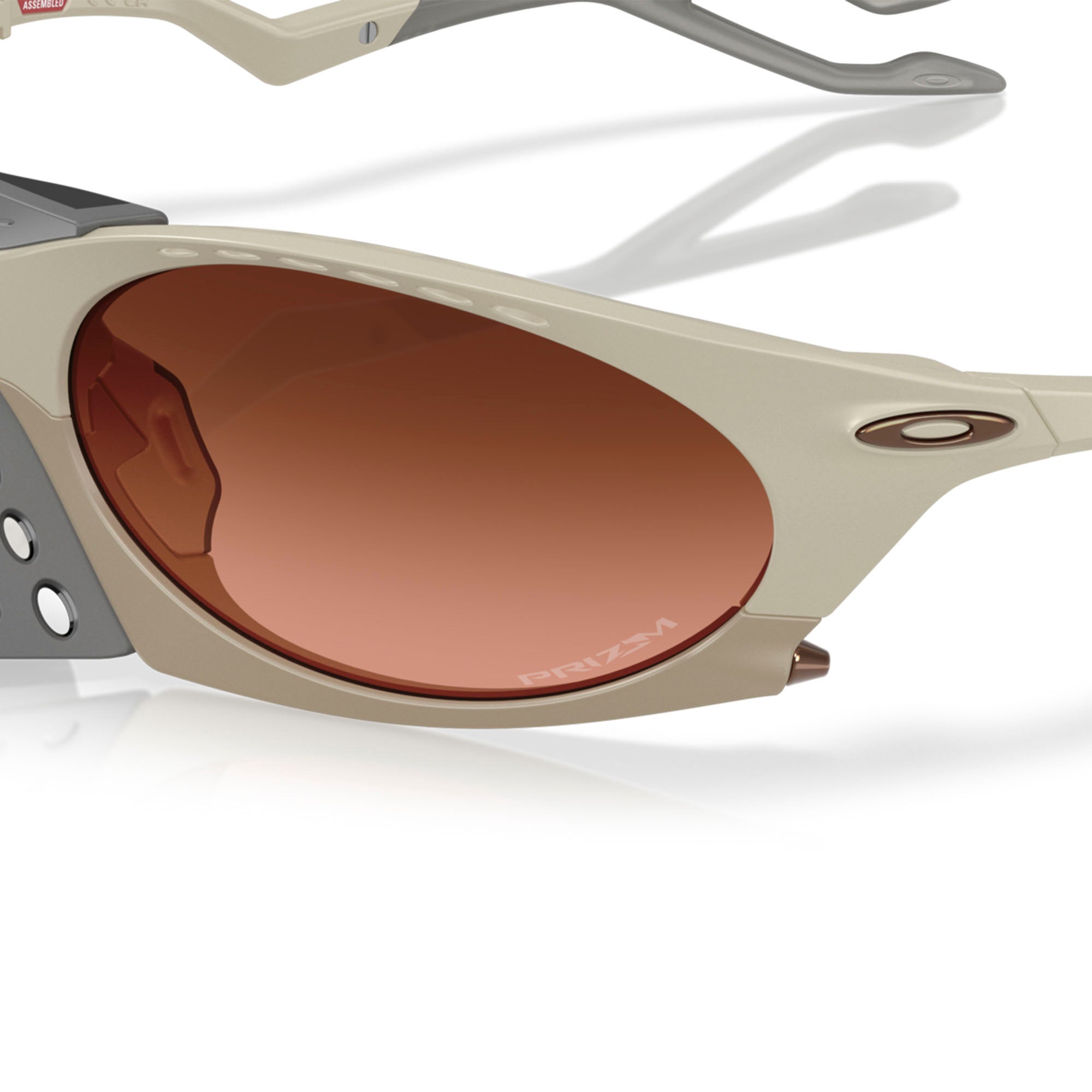 Oakley Plantaris Matte Sand W/ Prizm Brown Gradient Sunglasses