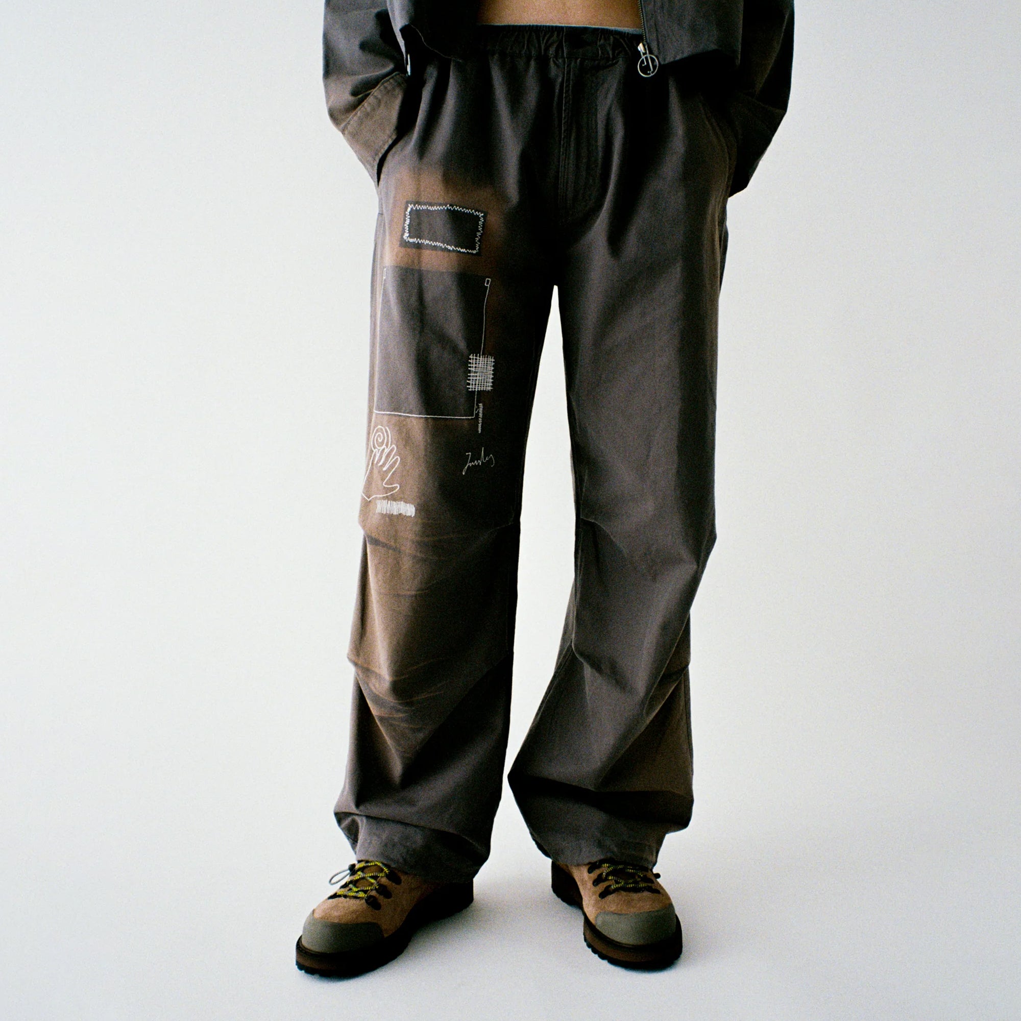 Jungles Mens Repaired Button Zip Pant