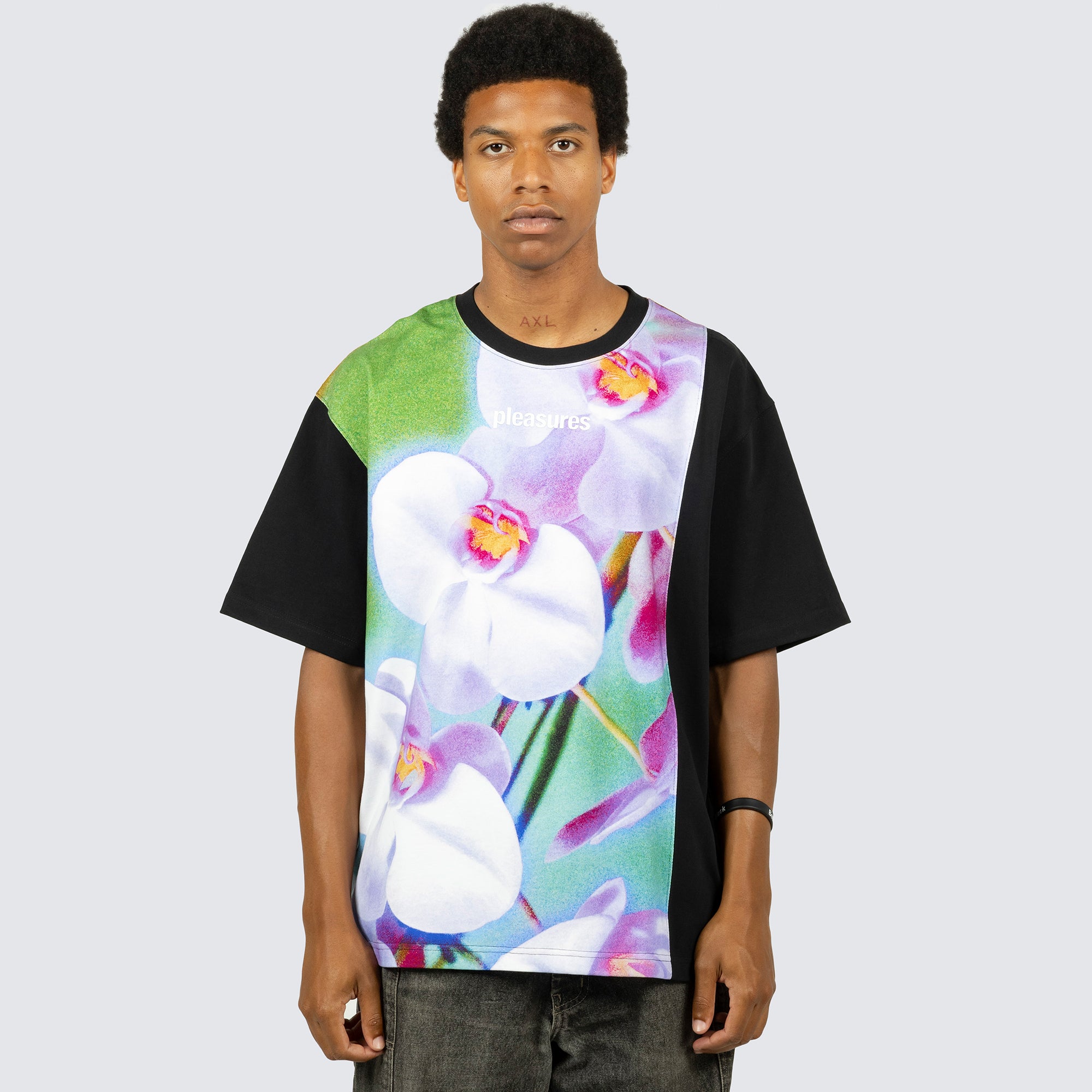 Pleasures Mens Gallery Full Print SS Tee - S