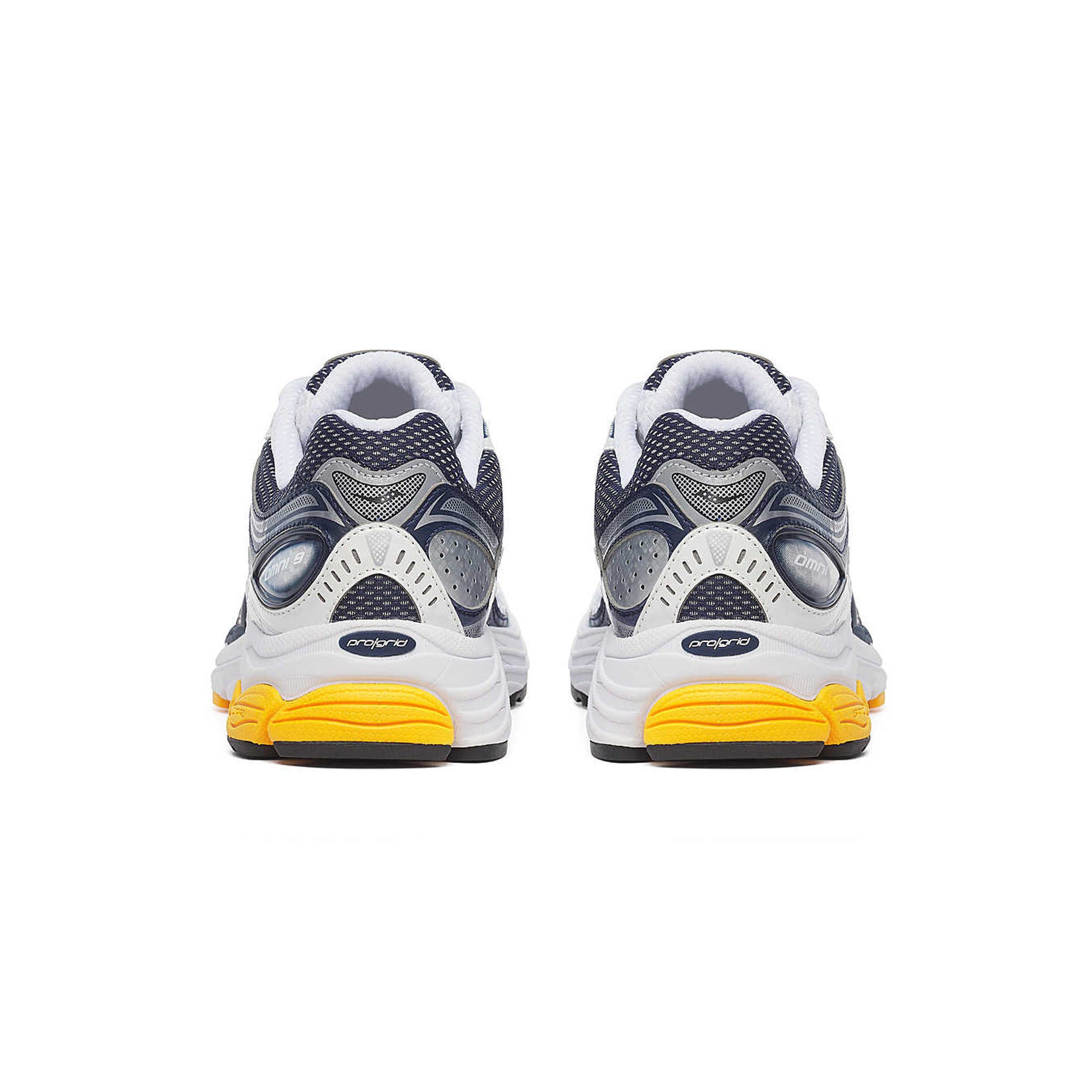 Saucony Mens Progrid Omni 9 Shoes