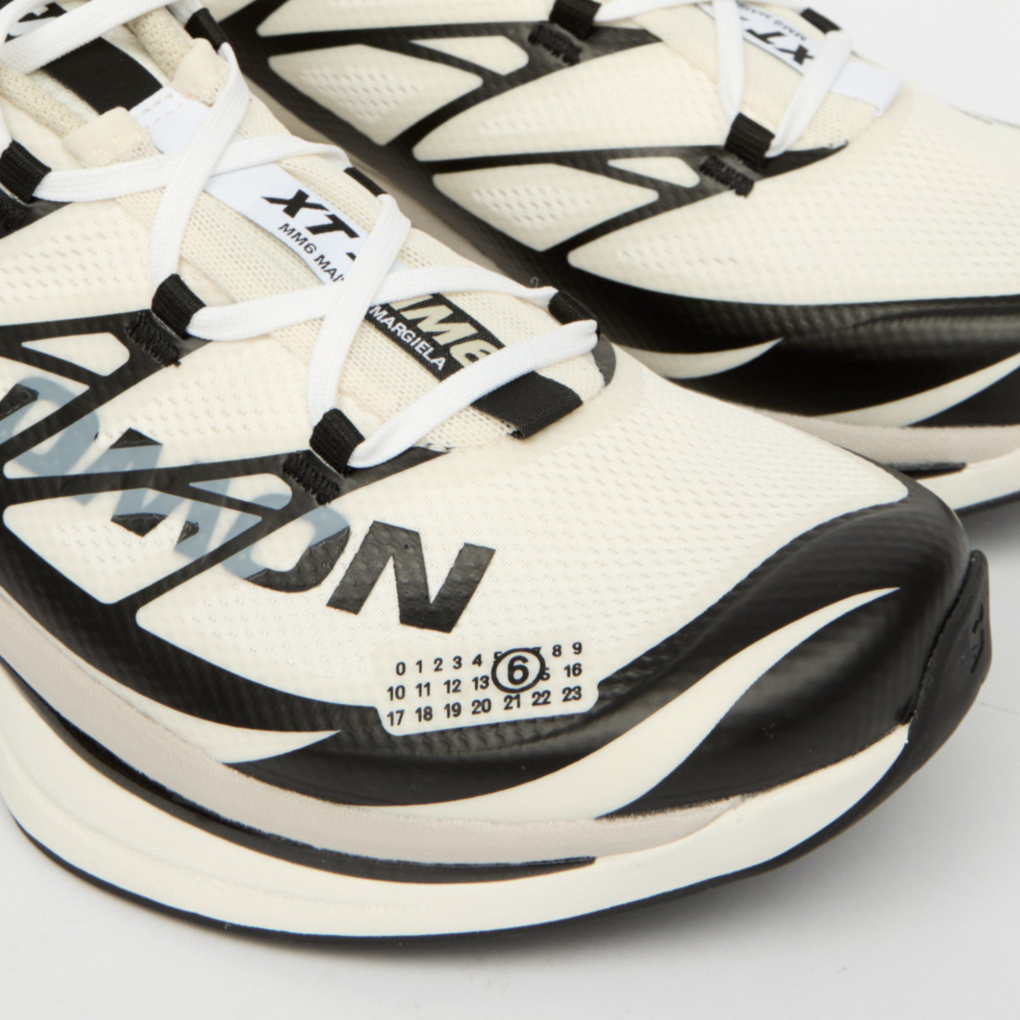 MM6 Maison Margiela x Salomon Mens XT Shoes