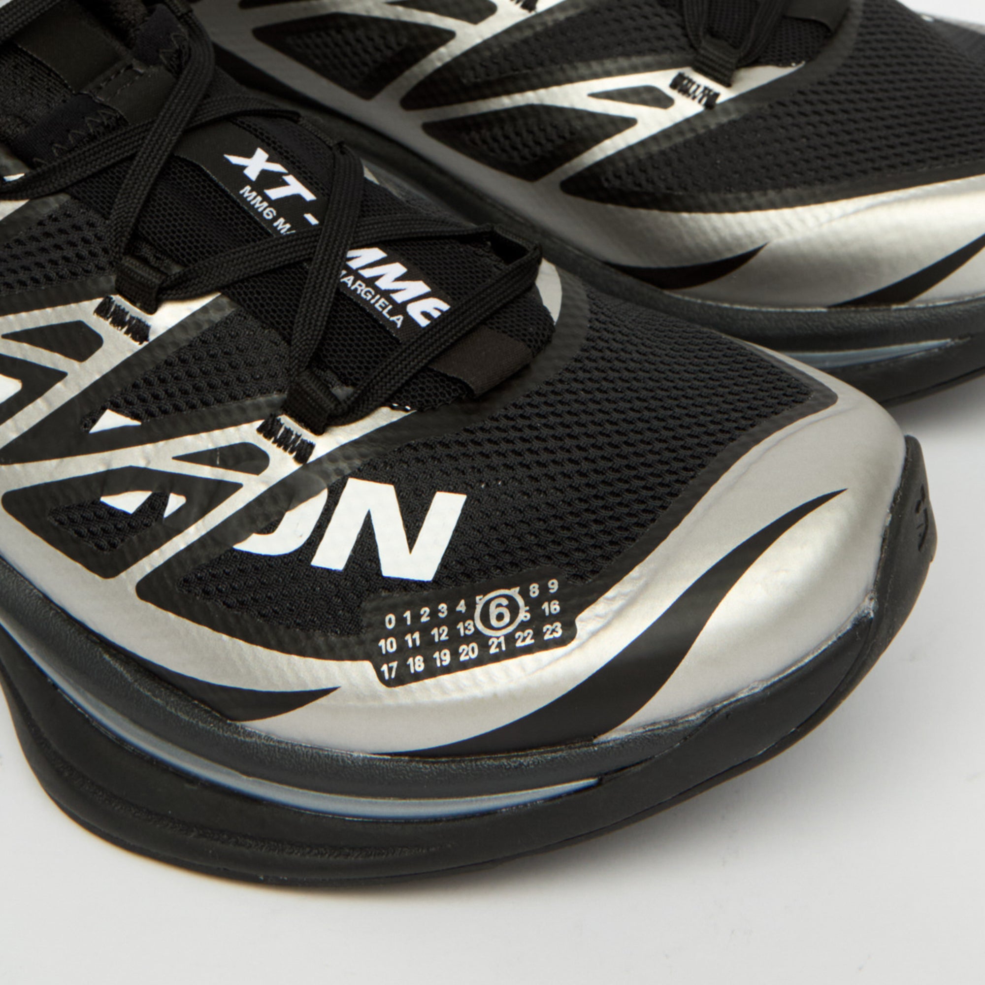 MM6 Maison Margiela x Salomon Mens XT Shoes