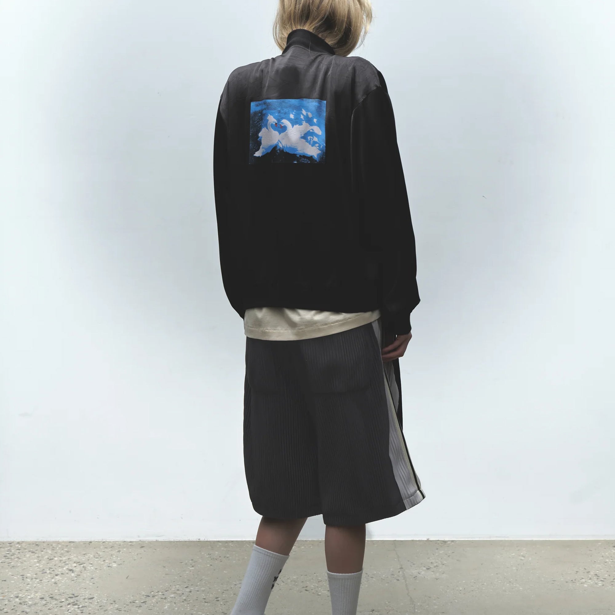 Jungles Mens Panel Pleat Shorts