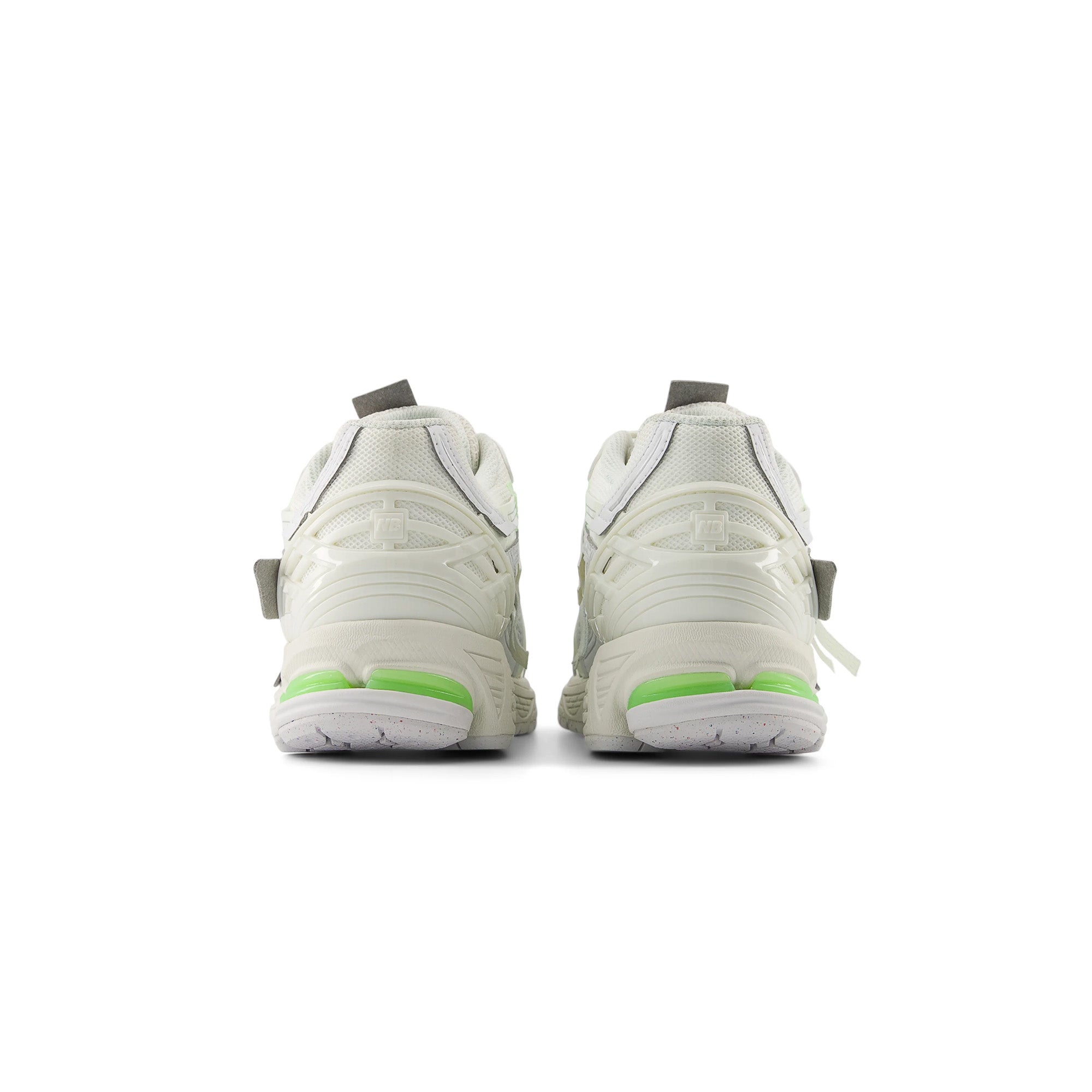 New Balance Mens 1906A Shoes