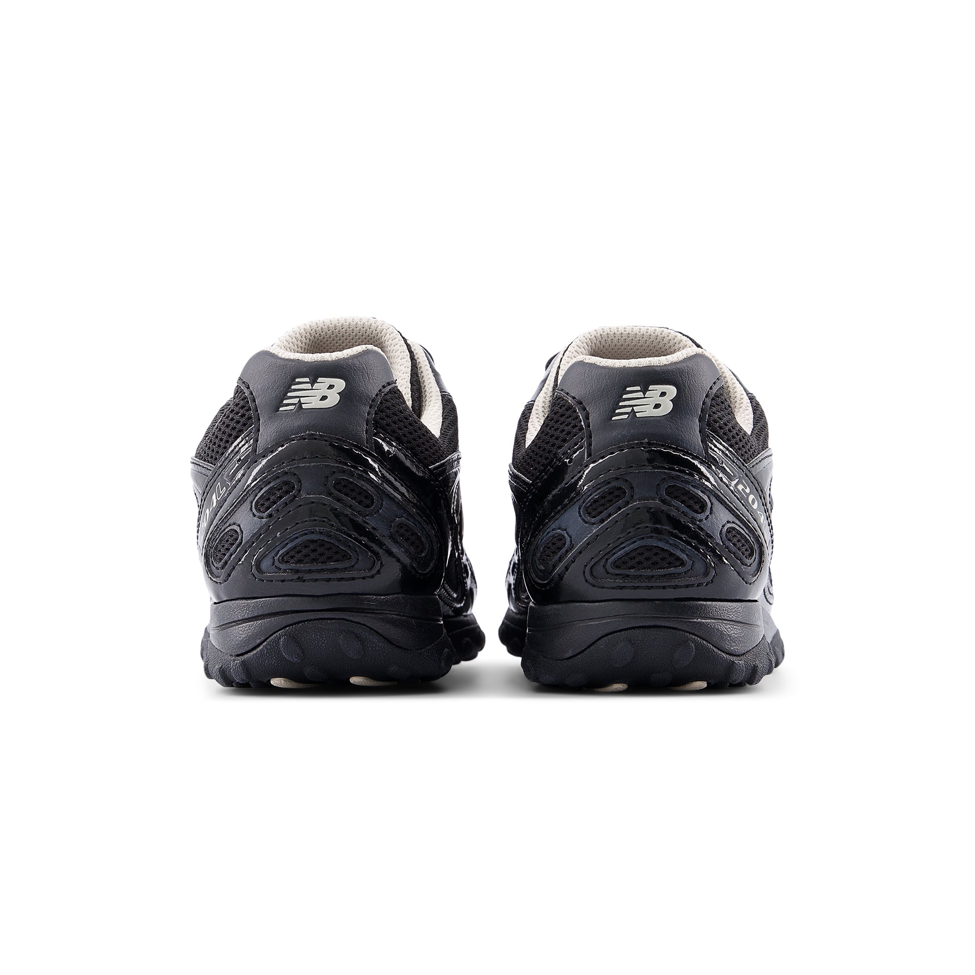 New Balance Mens 204L Shoes