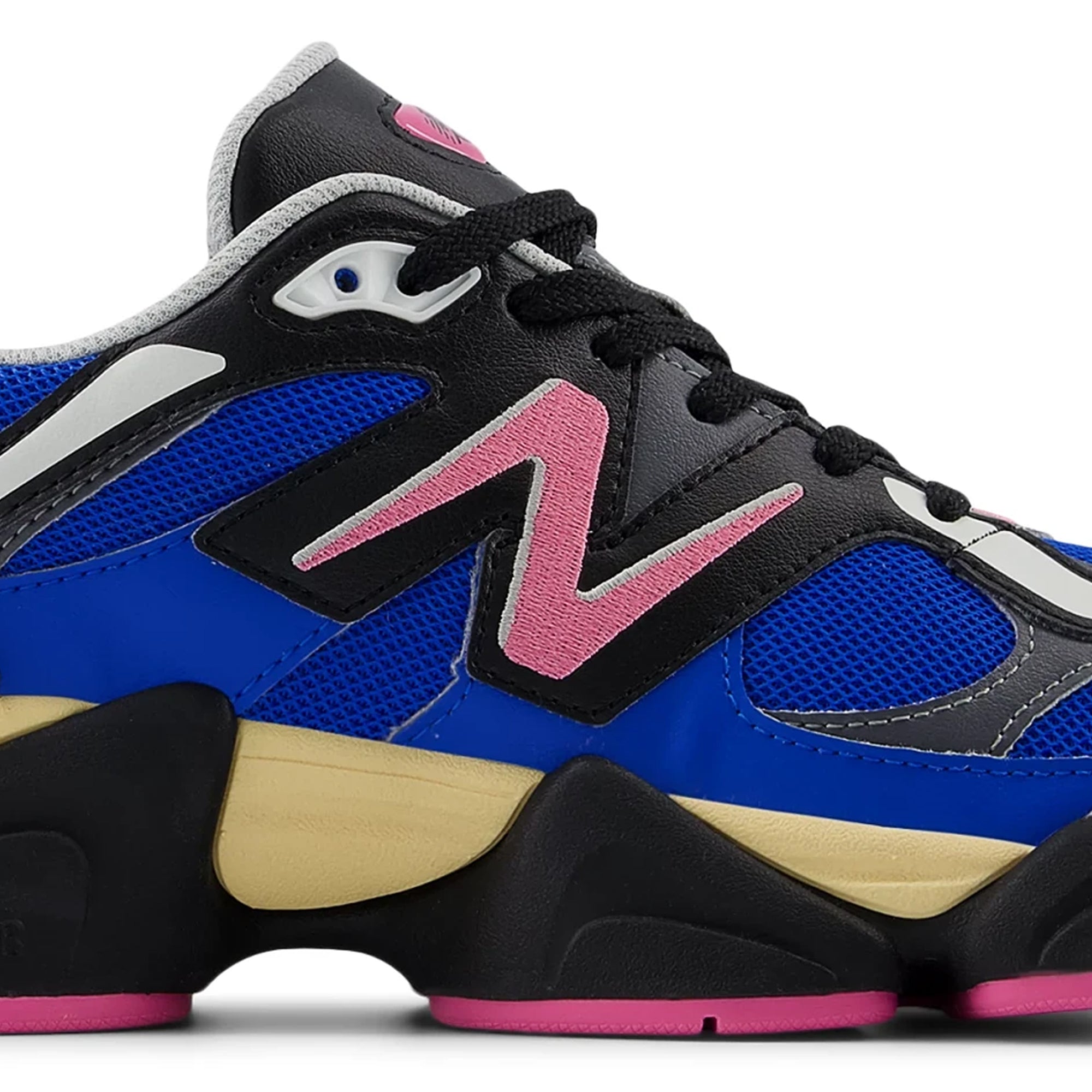 New Balance Mens 9060 Shoes