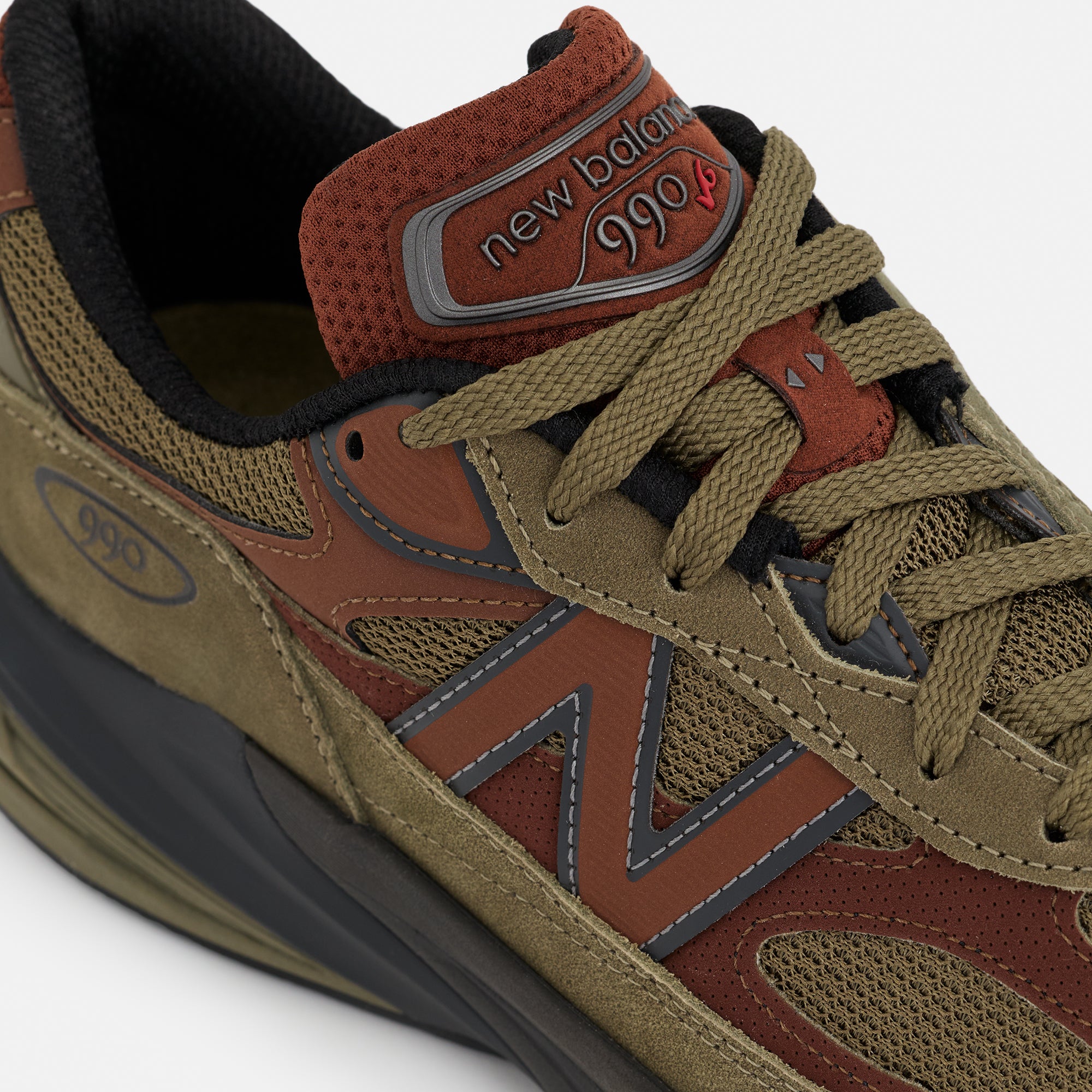 New Balance Mens Made In USA 990v6 Shoes