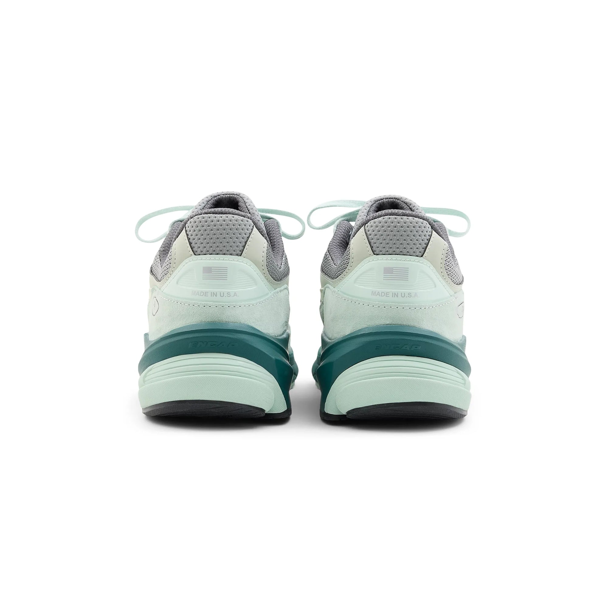 New Balance Mens Made in USA 990v6 Shoes