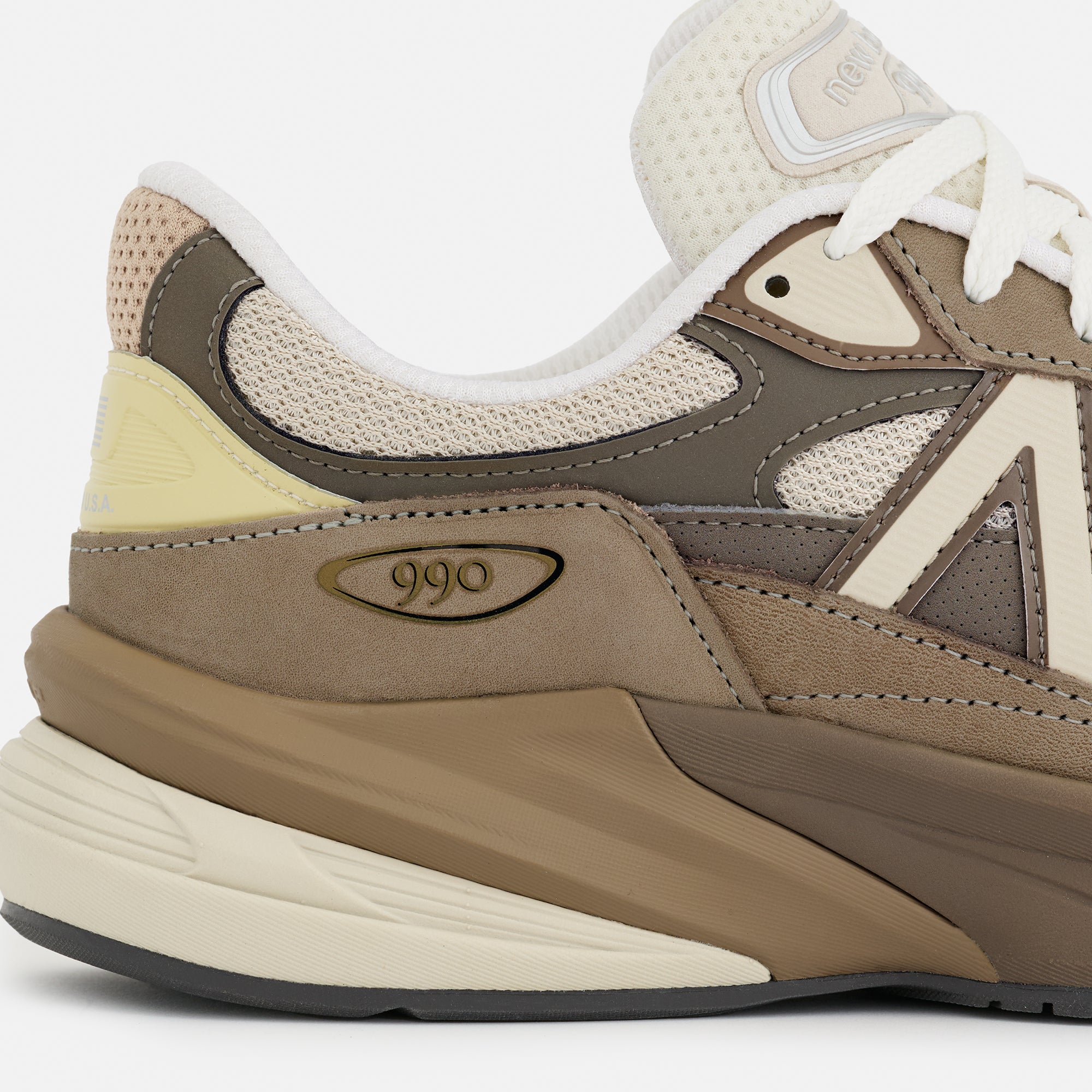 New Balance Mens Made In USA 990v6 Shoes