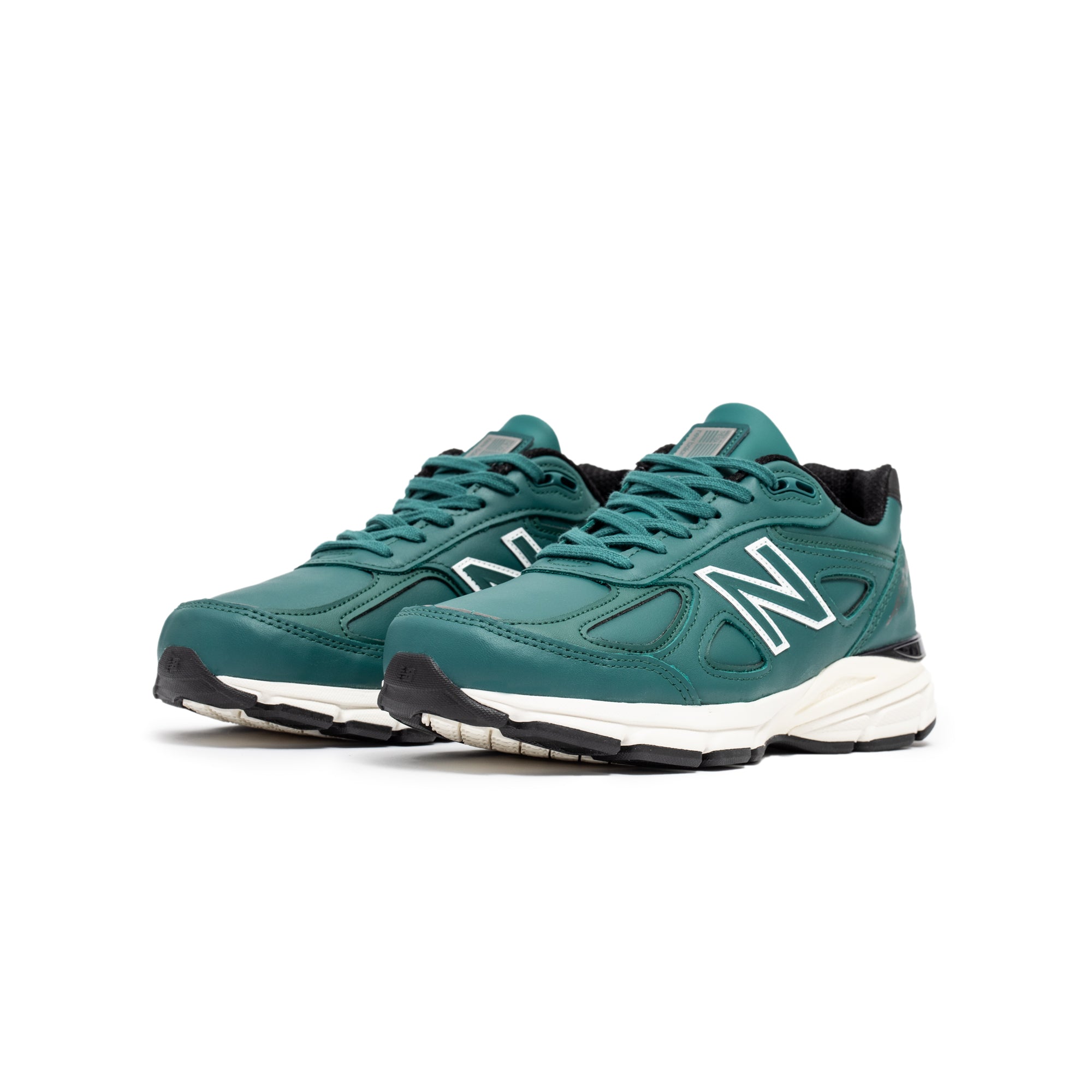 New balance hotsell outlet usa gratis