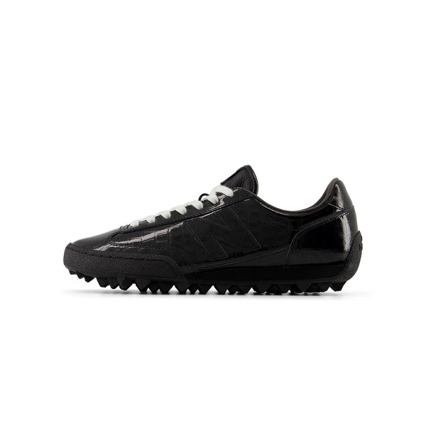 New Balance Mens Gator Run Shoes – Extra Butter