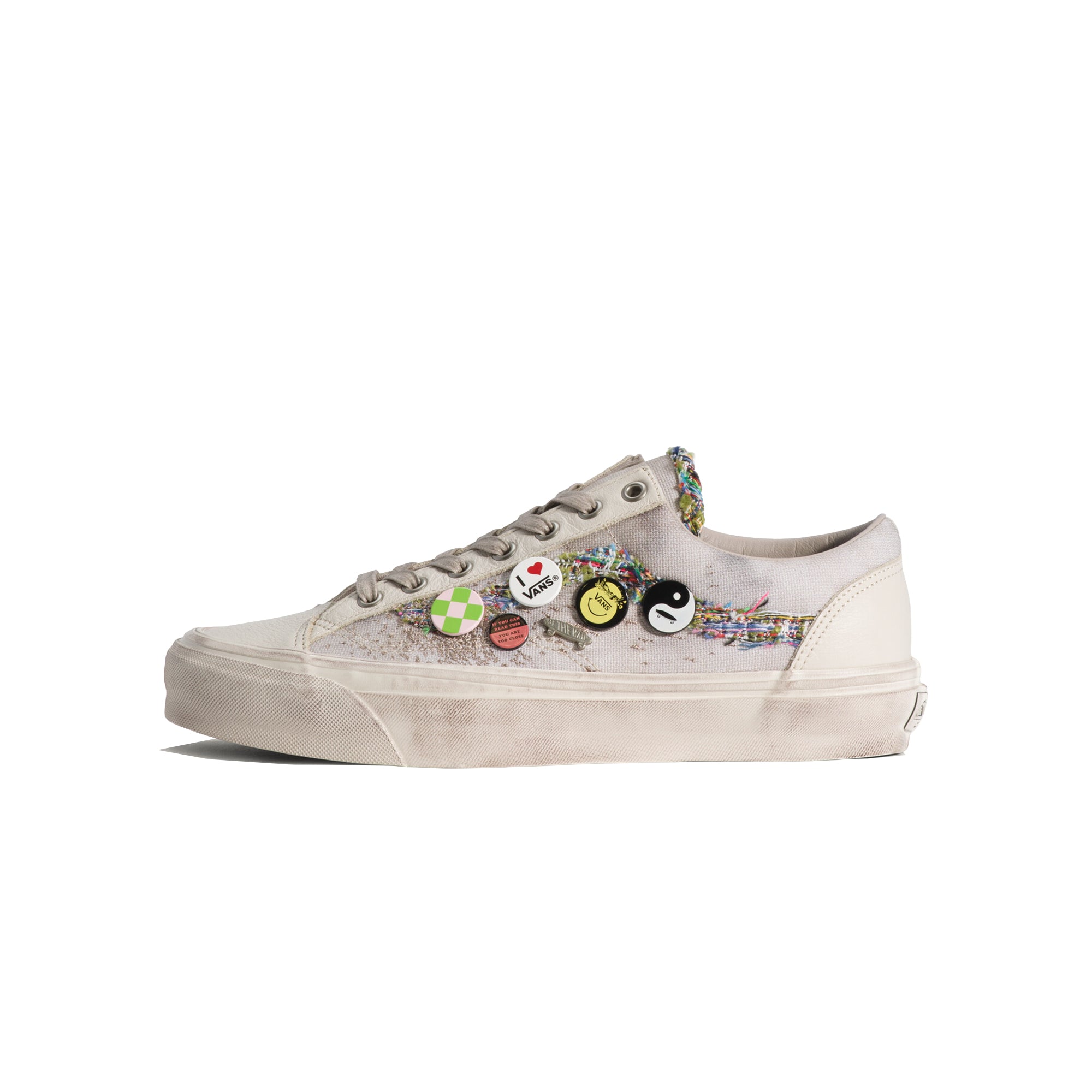 Souvenir Oatmeal Sneakers on a white background