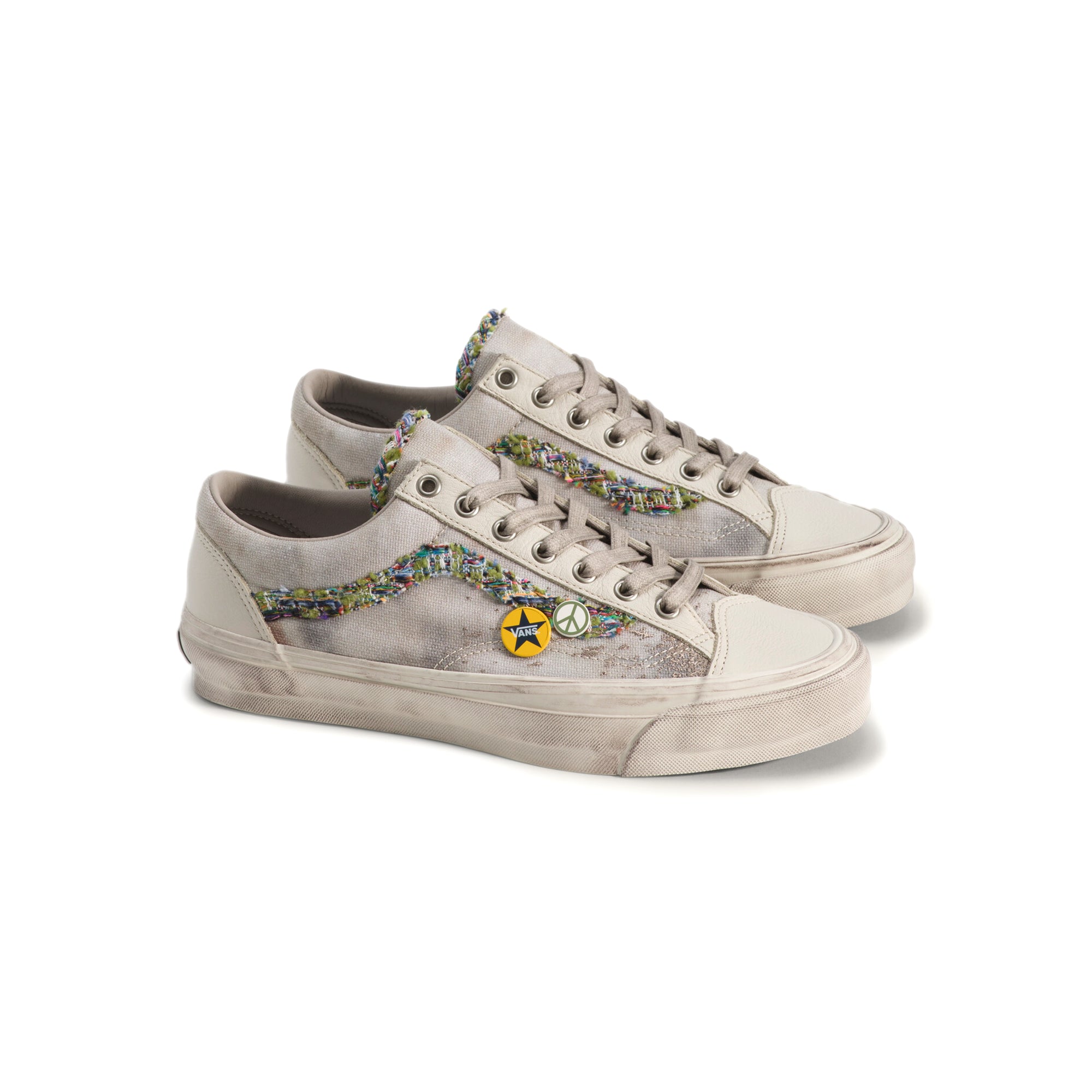 Souvenir Oatmeal Sneakers on a white background