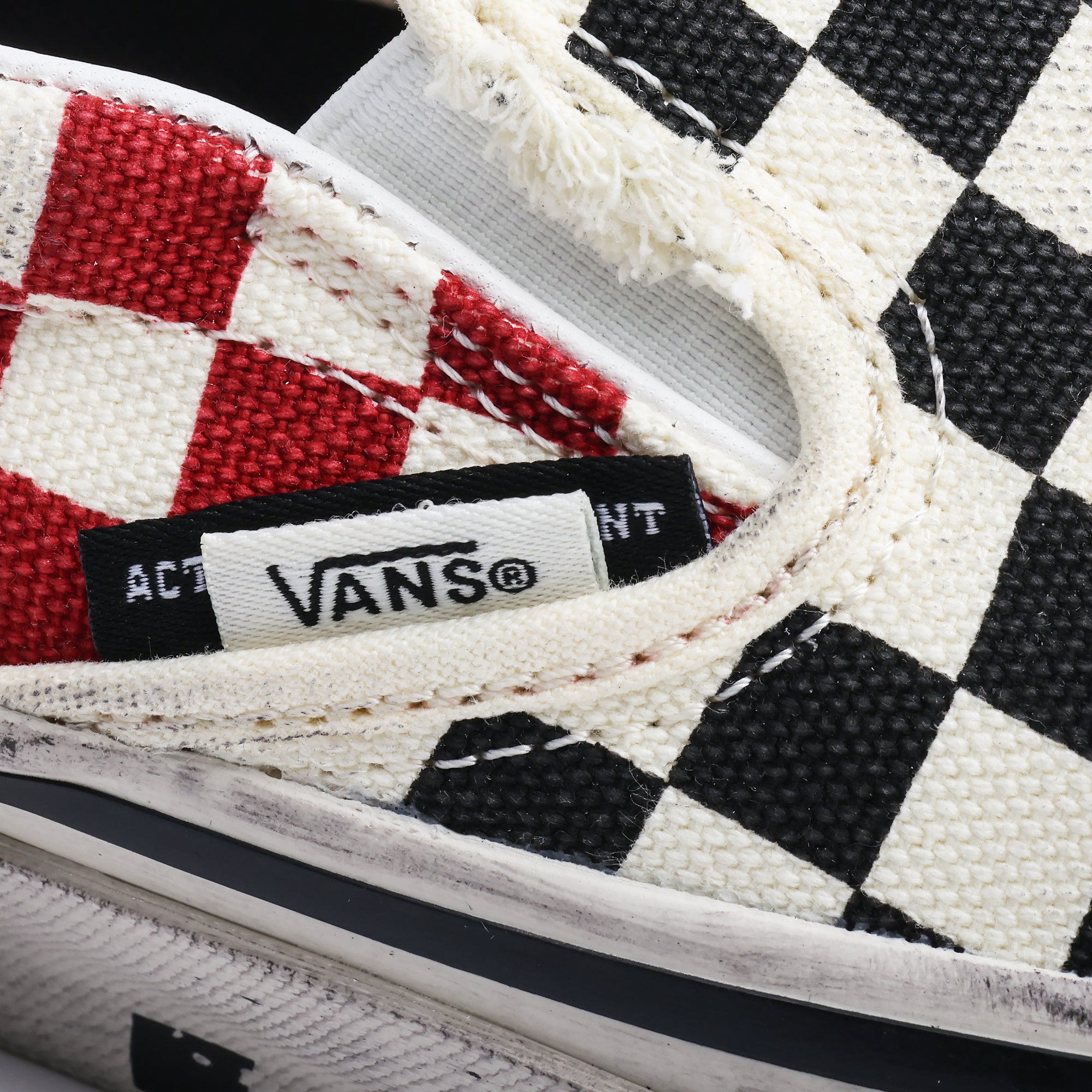 Vans Mens LX Classic Slip-On 98-A.O.D Shoes