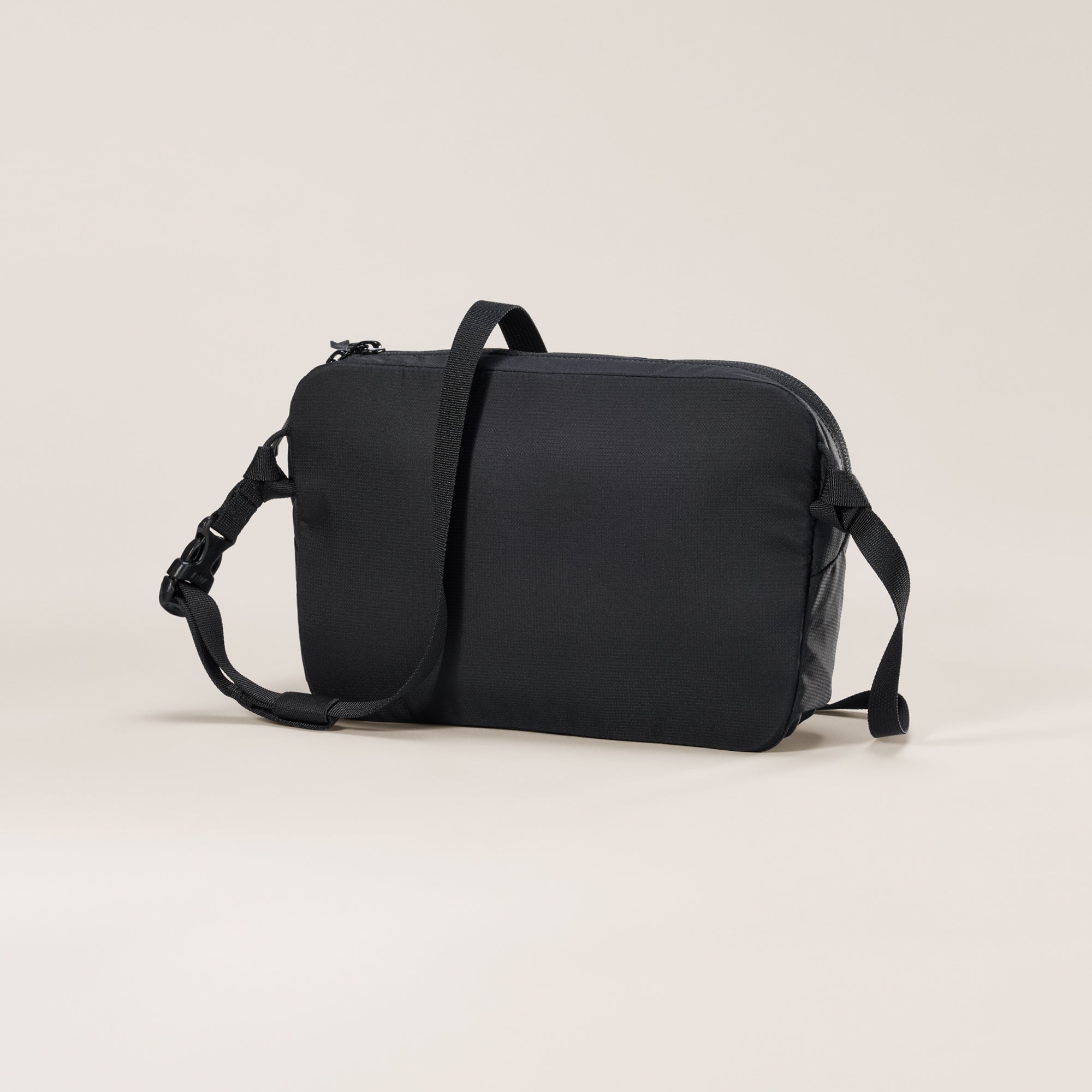 Arc'teryx Heliad Crossbody Bag