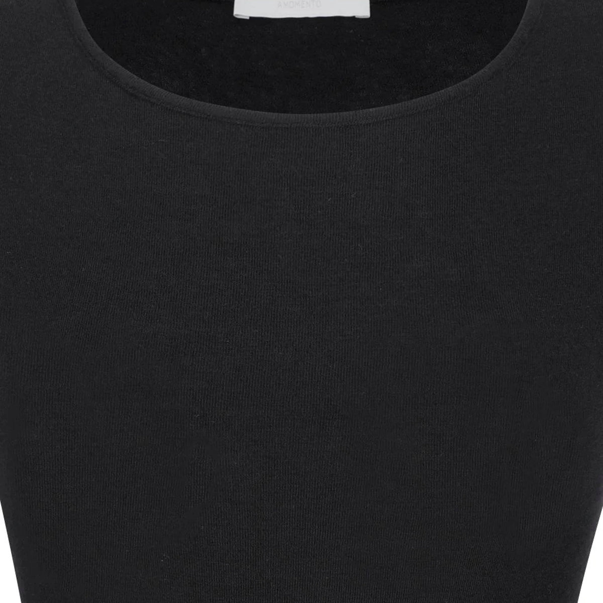 Amomento Womens Round Tee