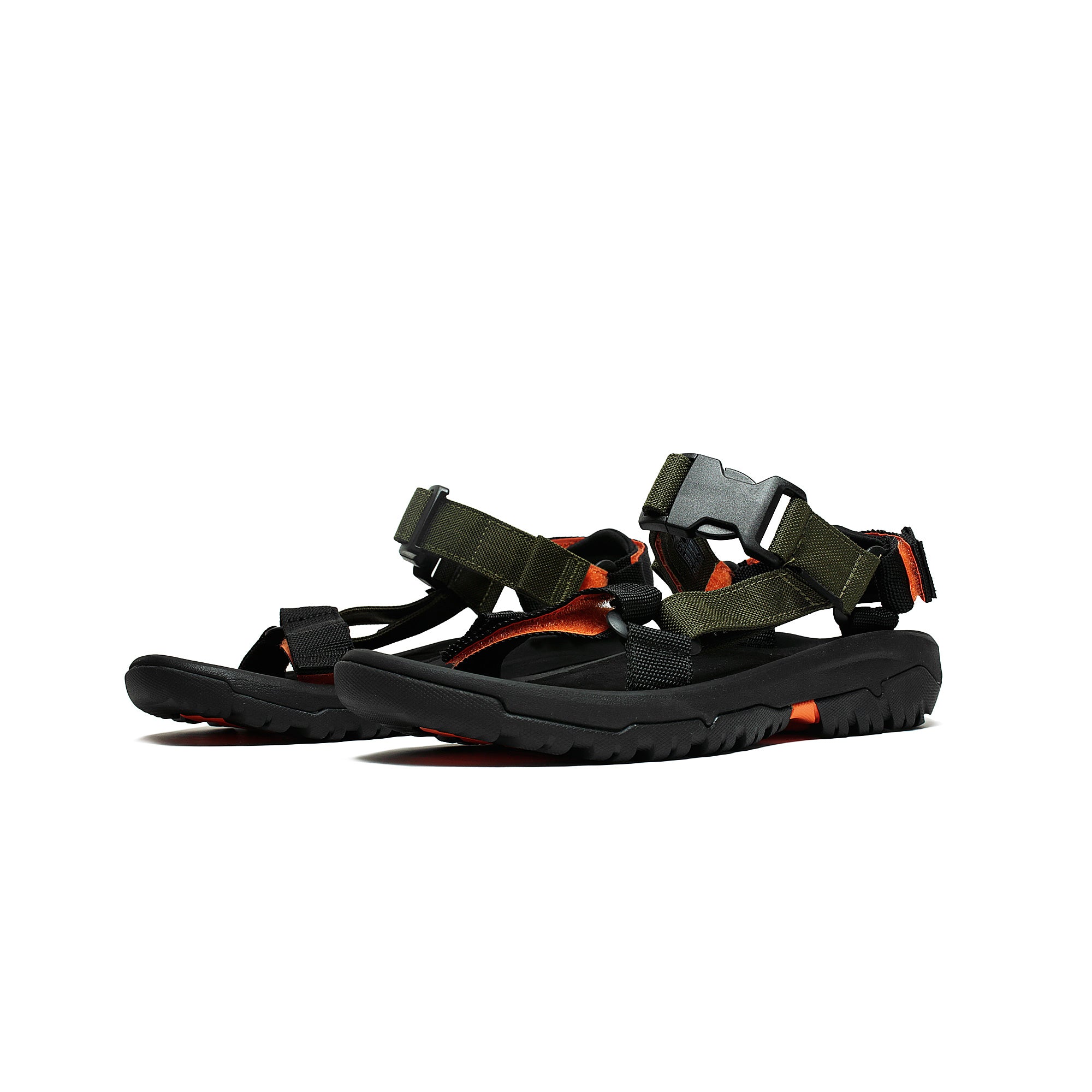 Teva x Porter Hurricane XLT2 [1099189-BKK]