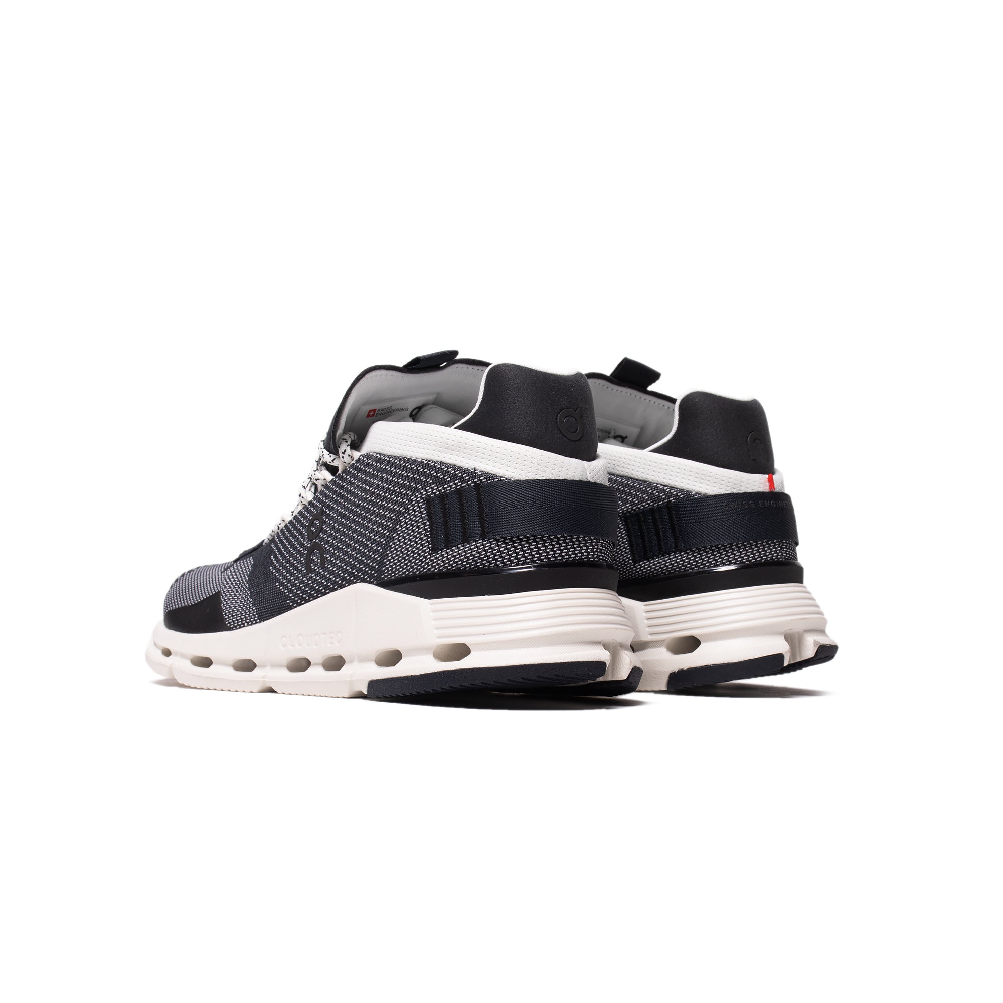 On! Men's Cloudnova in Black & White