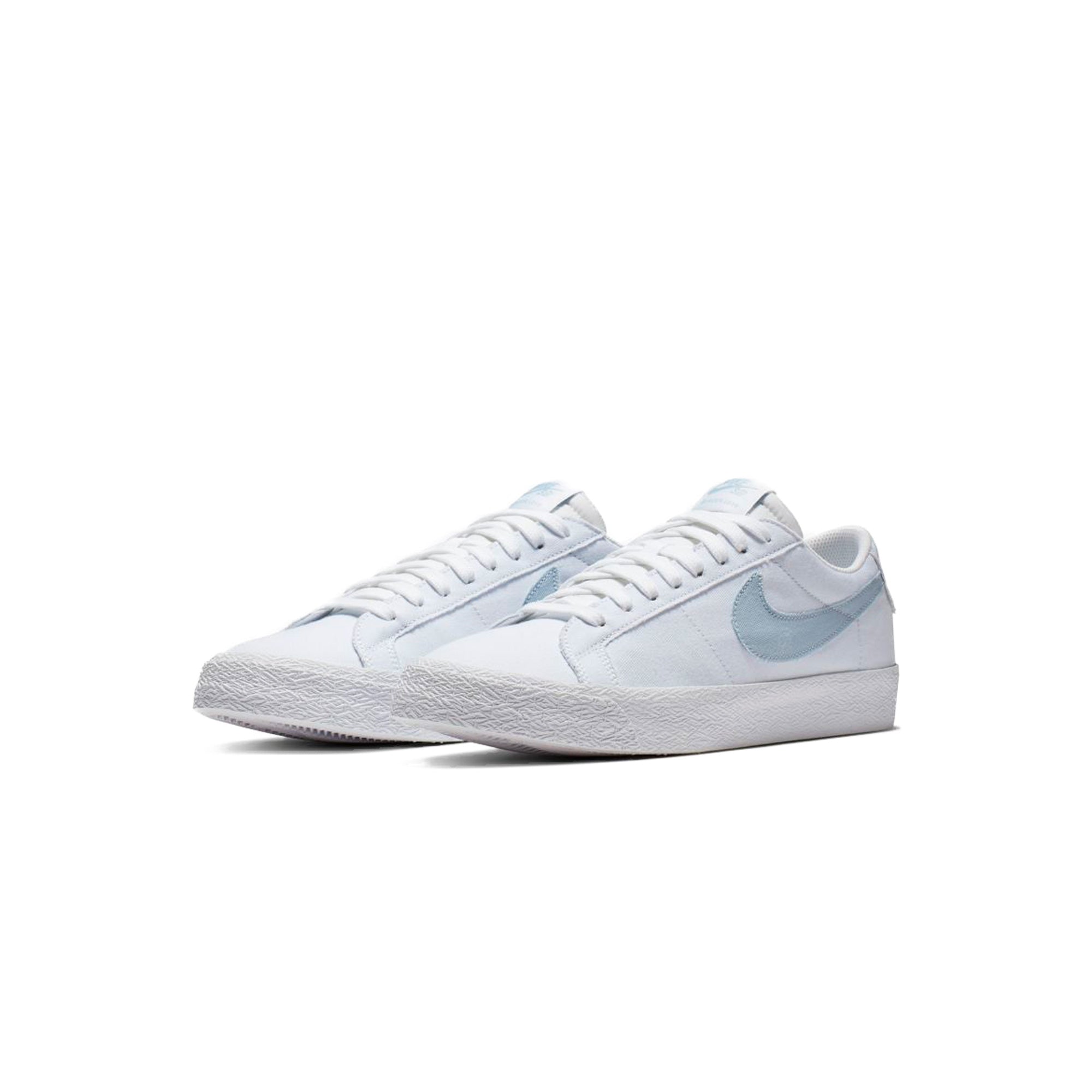 Nike SB Zoom Blazer Low Canvas [889053-100]