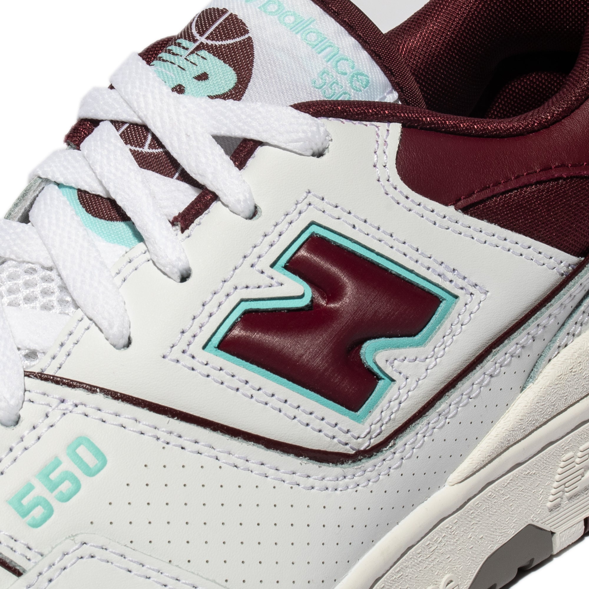 New Balance Mens 550 Shoes Burgundy