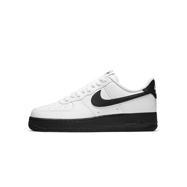 Nike Men Air Force 1 07 Shoe