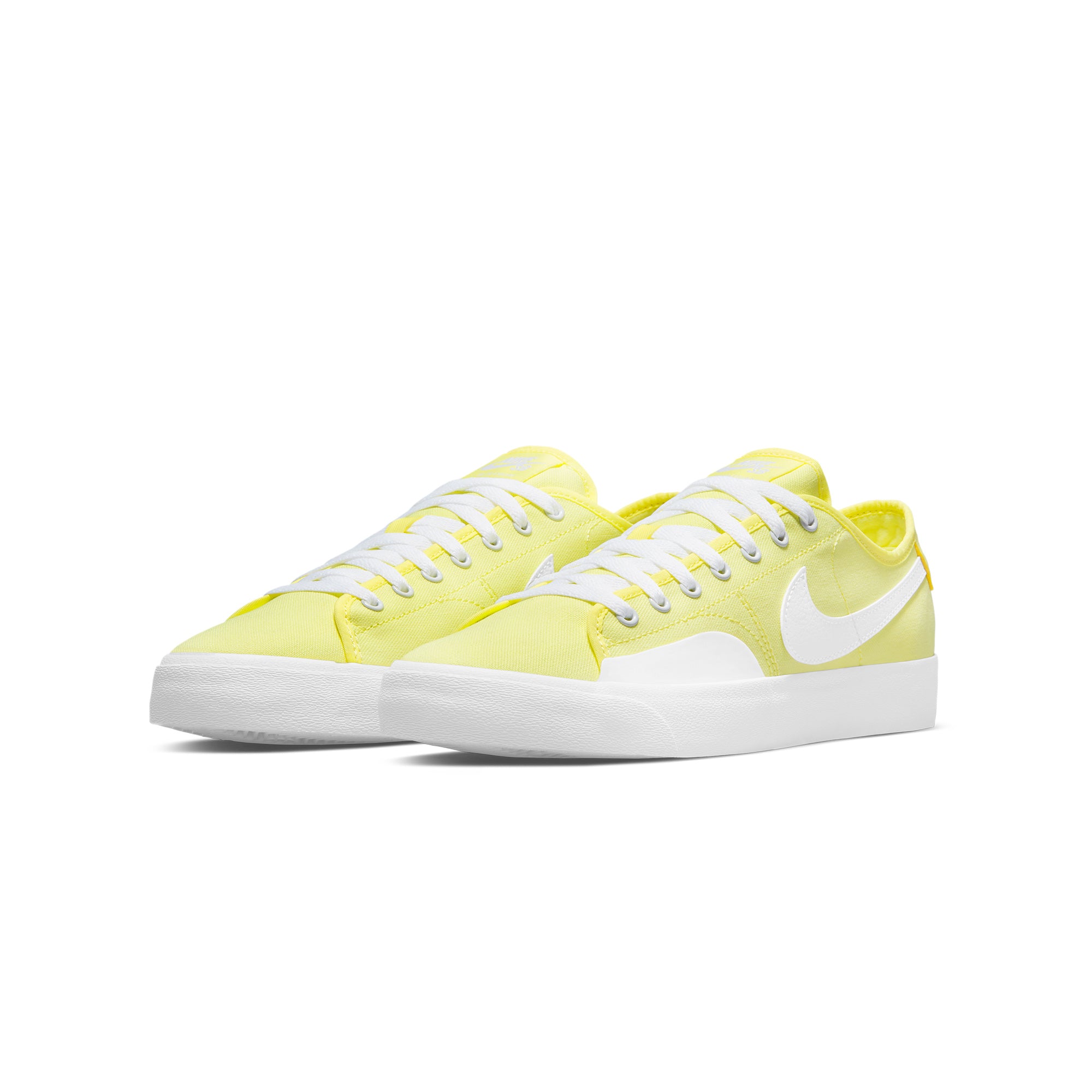 Nike SB Mens Blzer Court Shoes 'Lt Zitron'