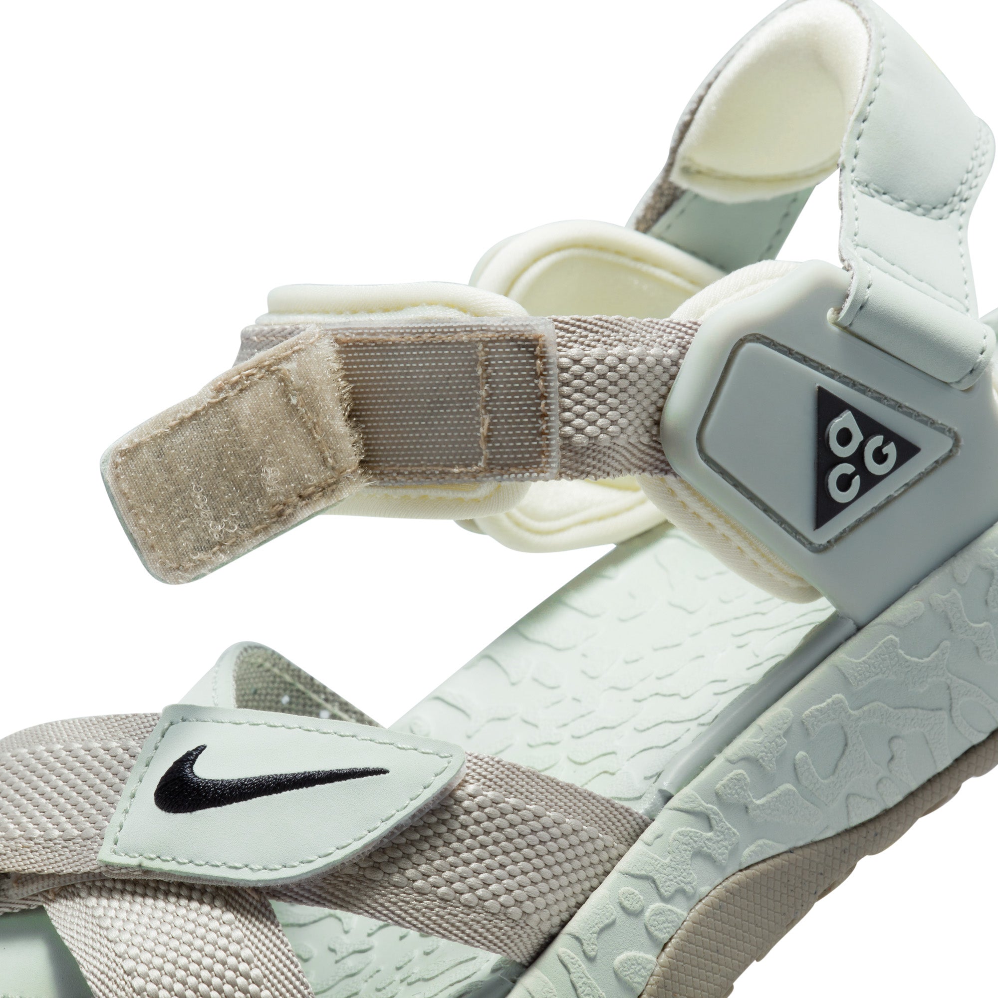 Nike Mens ACG Air Deschutz Sandals+ 'Cream II'