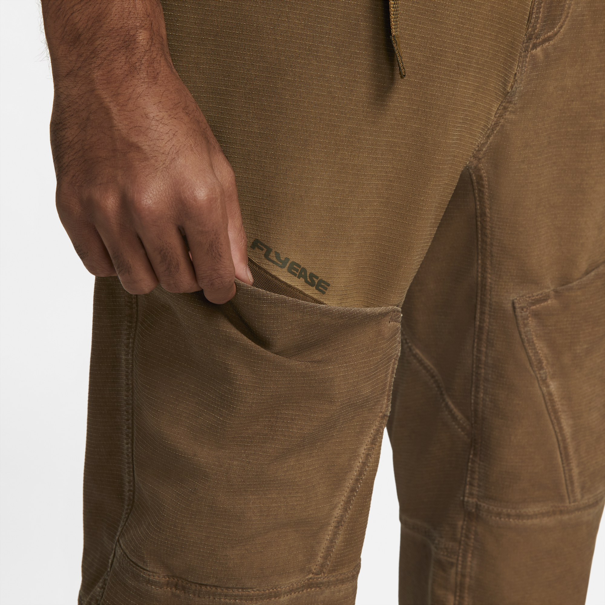 Nike ACG Mens "Ease" Trail Pants