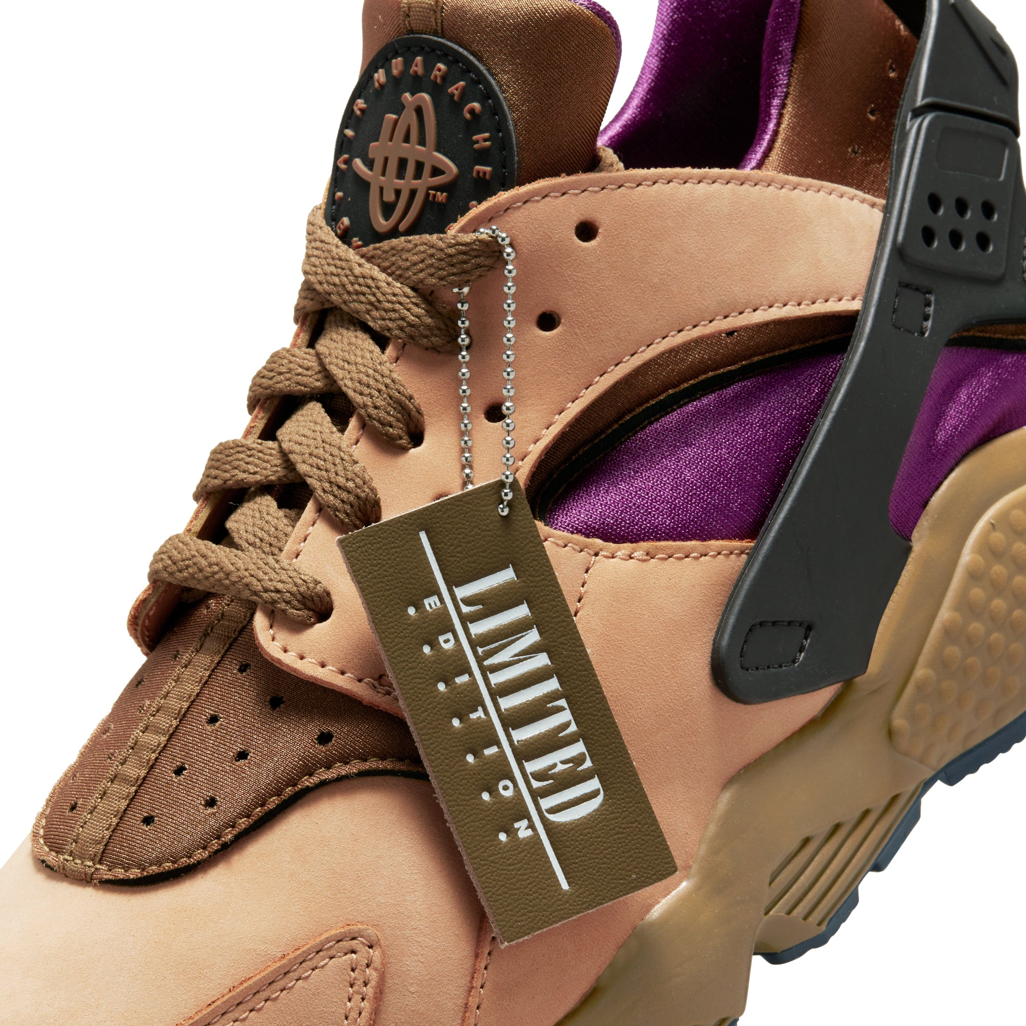 Nike Mens Air Huarache LE Shoes 'Praline/Umber-Vine-Black'