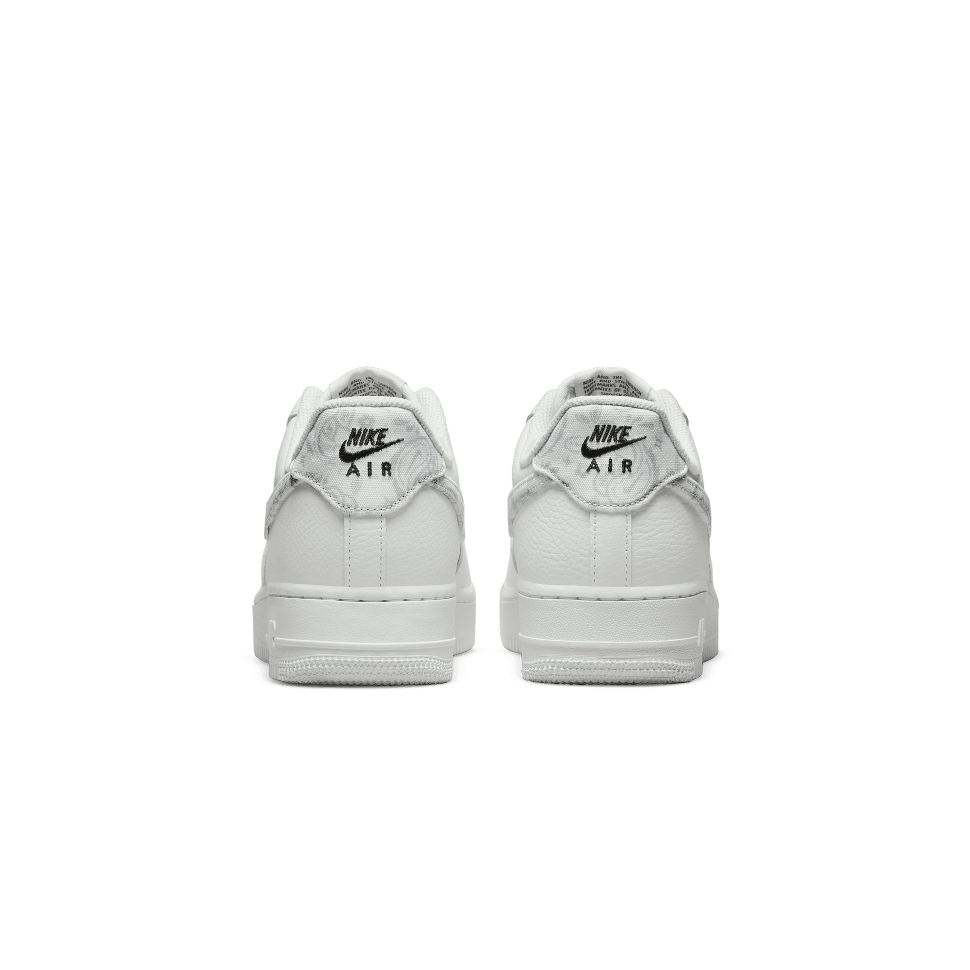 Nike Womens Air Force 1 '07 Shoes