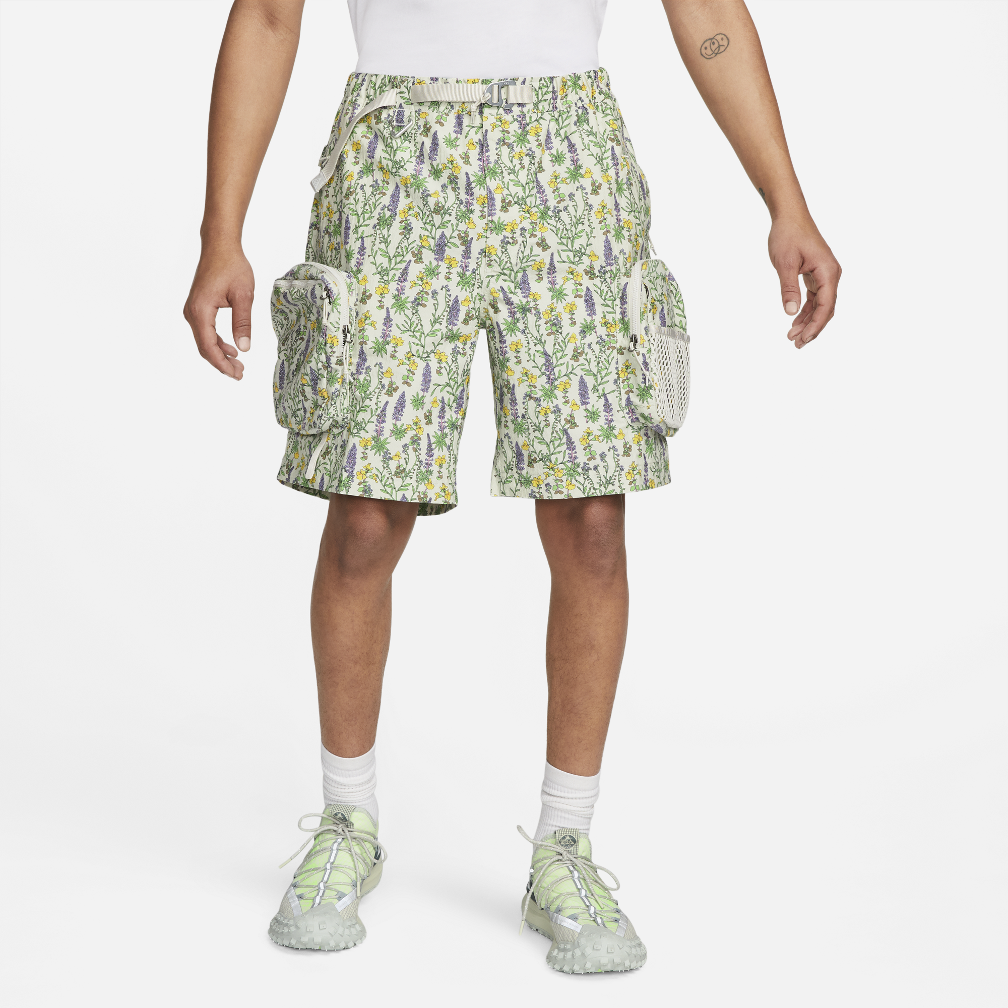 Nike ACG Mens 'Snowgrass' Cargo Shorts