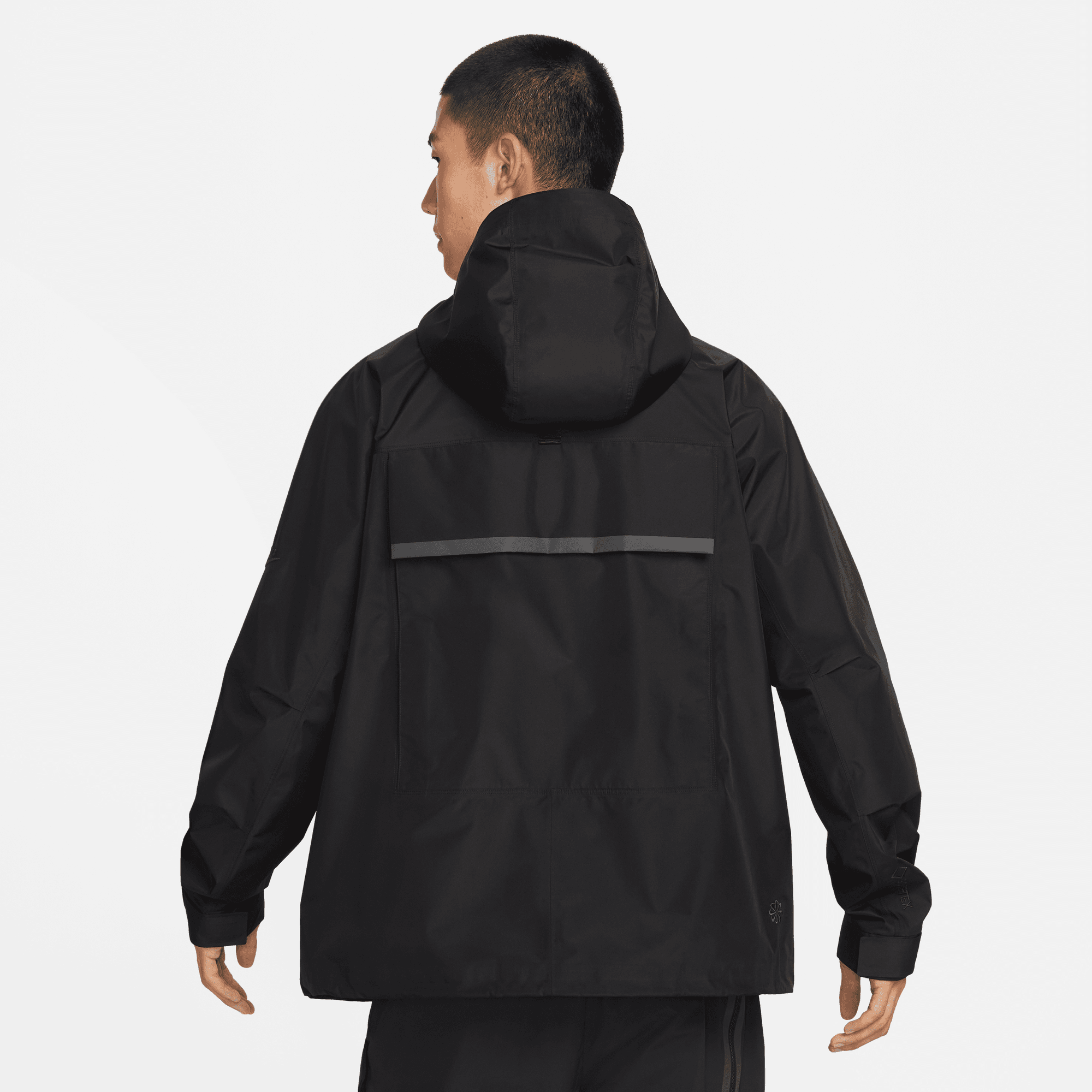 Nike Sportswear Mens Storm-FIT ADV Tech Pack GORE-TEX Hooded Jacket - M