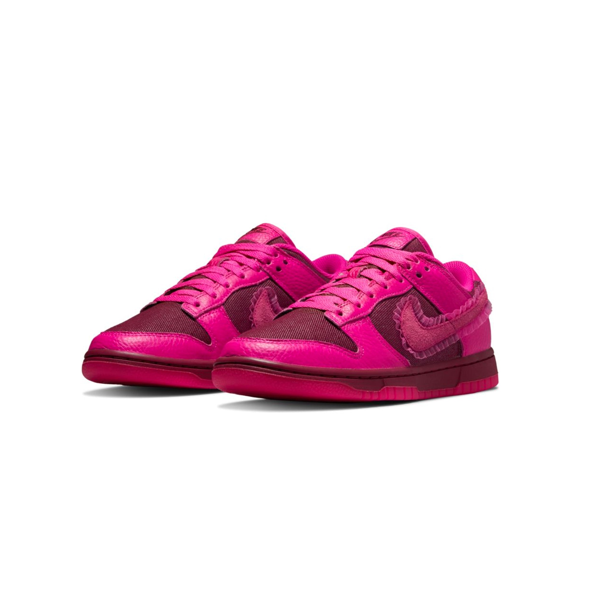 Nike Womens Dunk Low Valentines Day Shoes