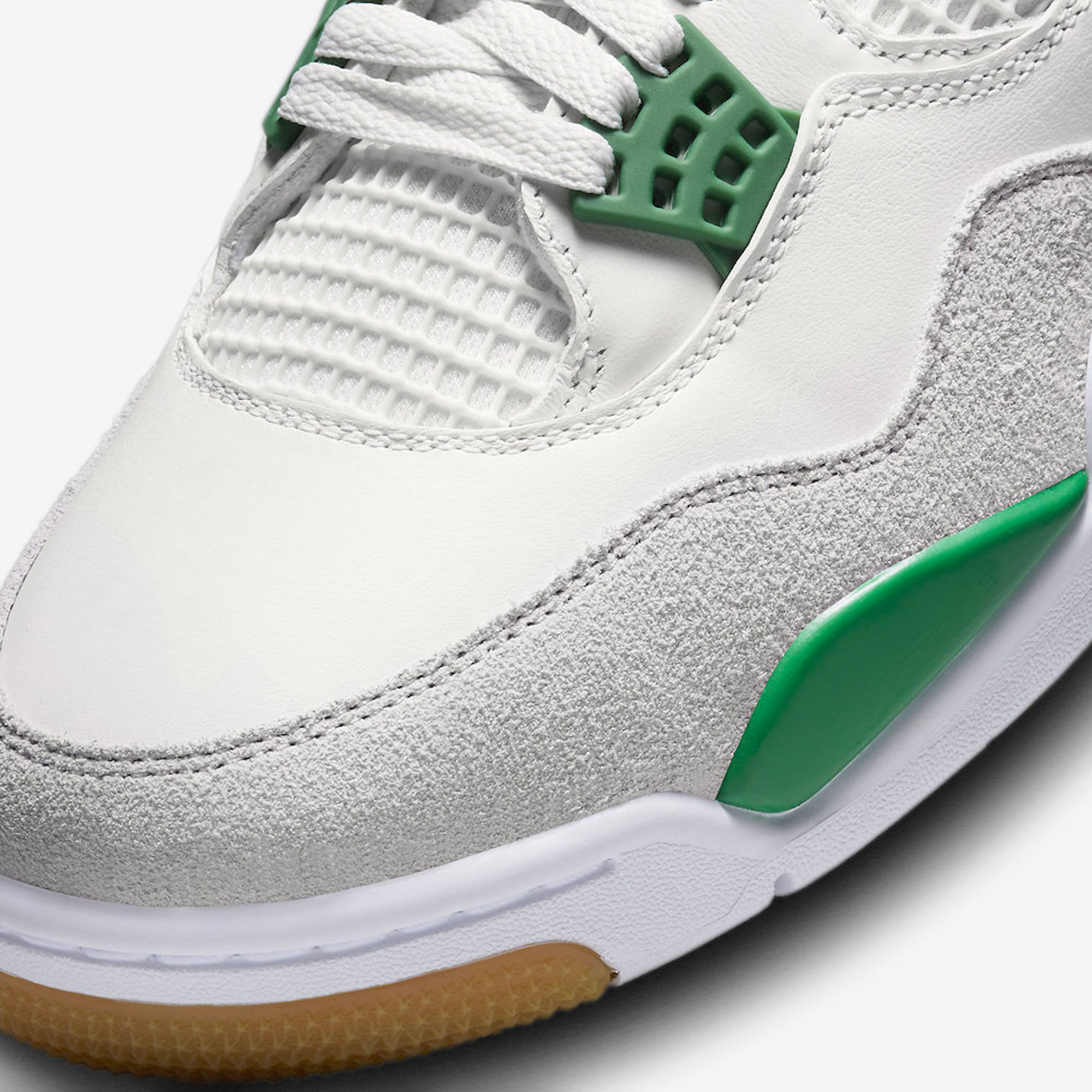 Nike SB x Air Jordan Retro 4 Shoes 'Pine Green' – Extra Butter
