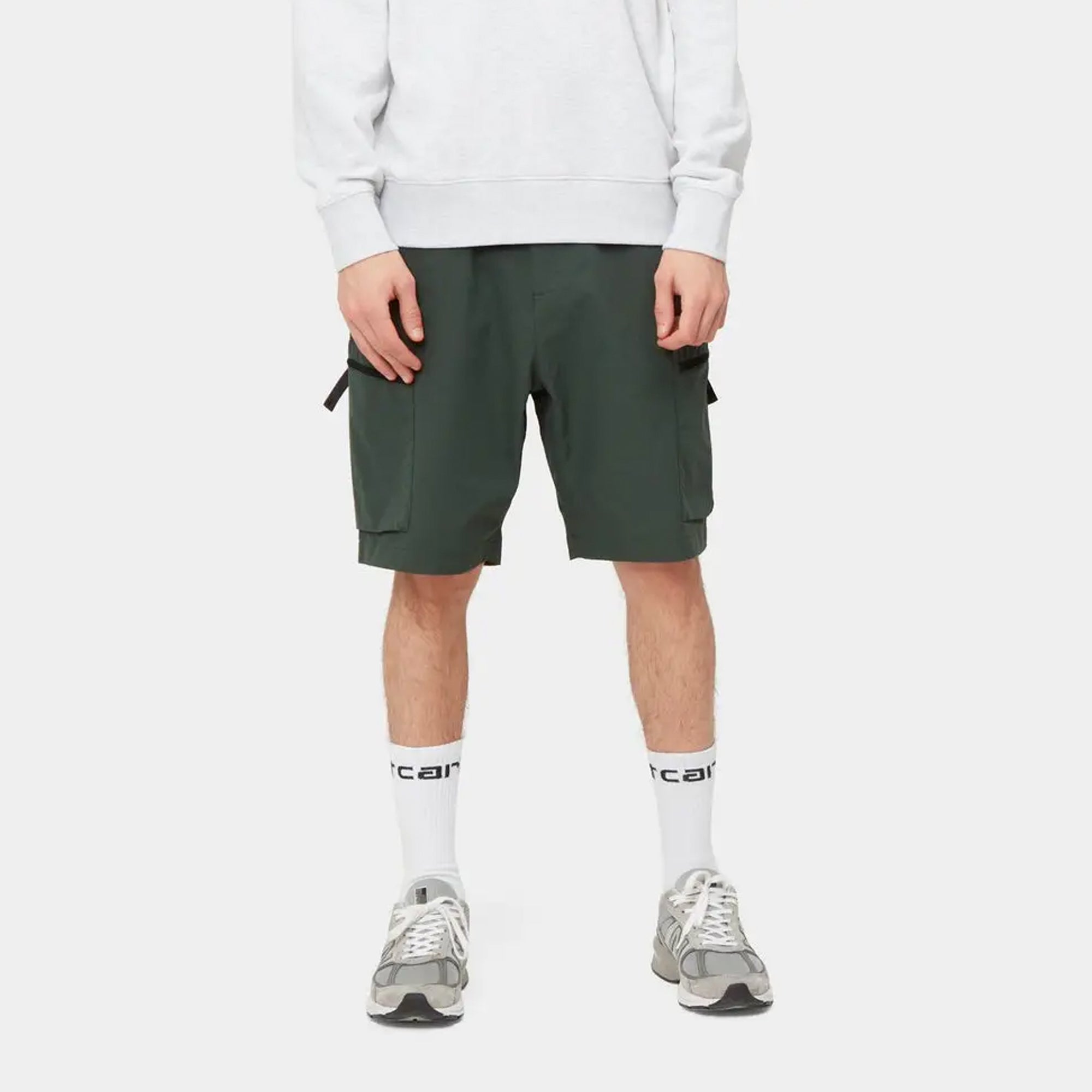 Carhartt WIP Mens Hewitt Short Hemlock Green