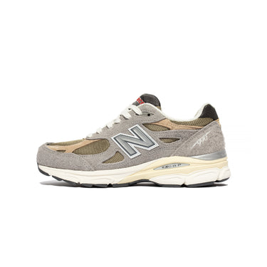 New Balance Made in USA 990v3 Shoes
